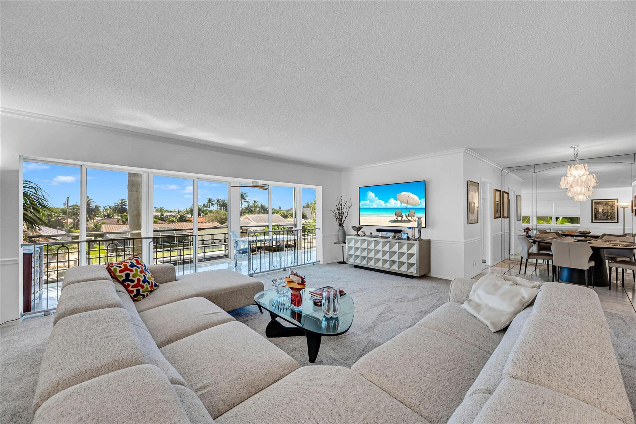 3050 NE 47th Ct 201