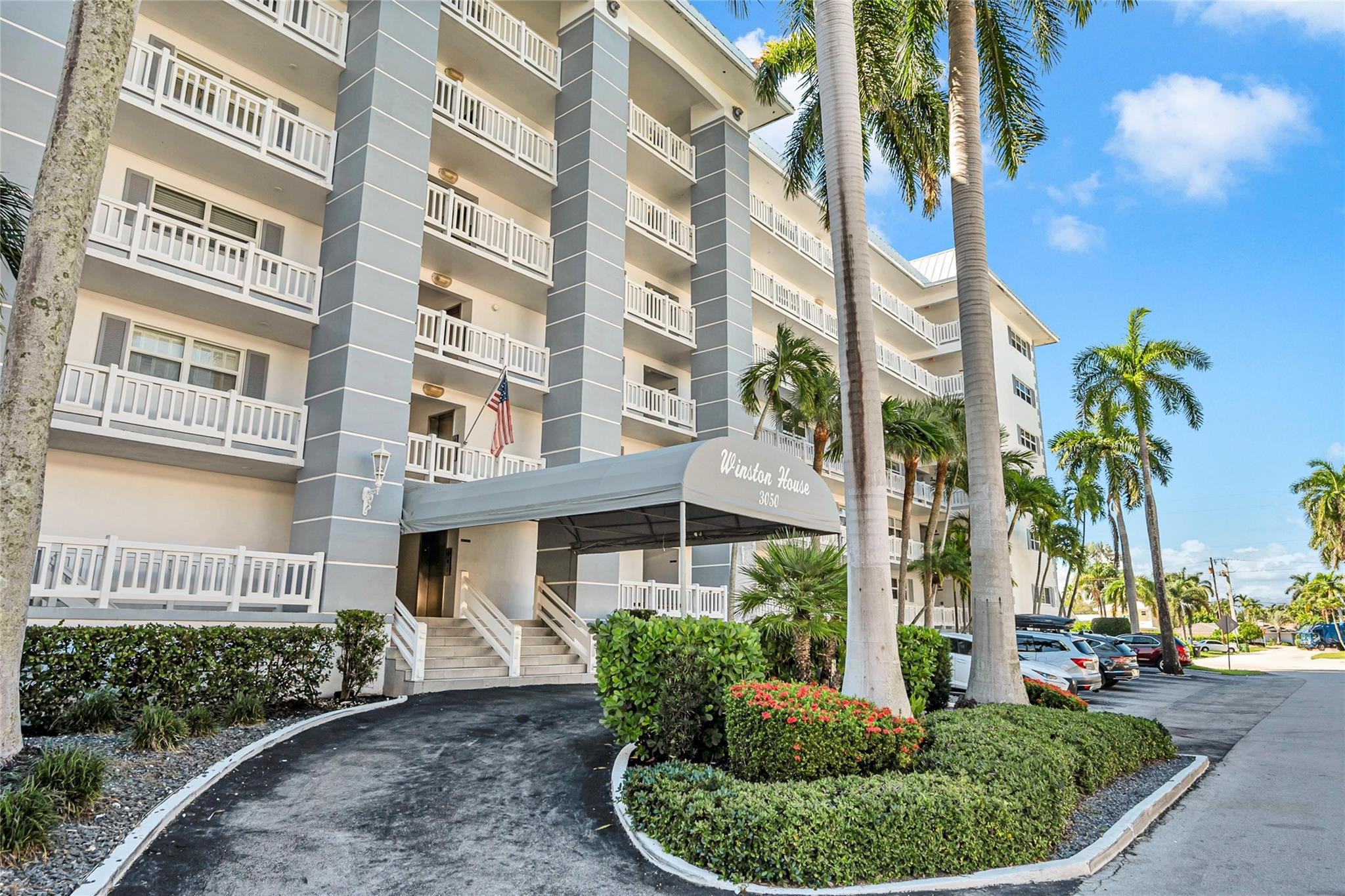 3050 NE 47th Ct 201