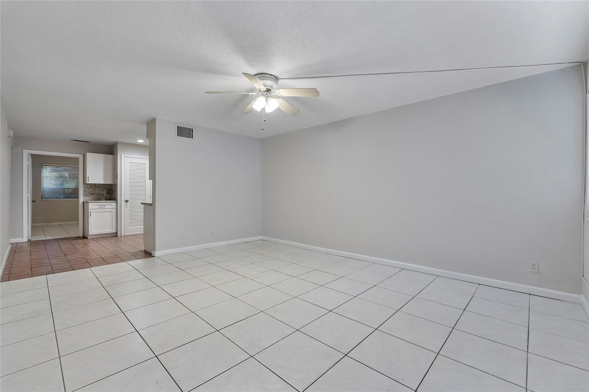 2175 NE 56th St 104