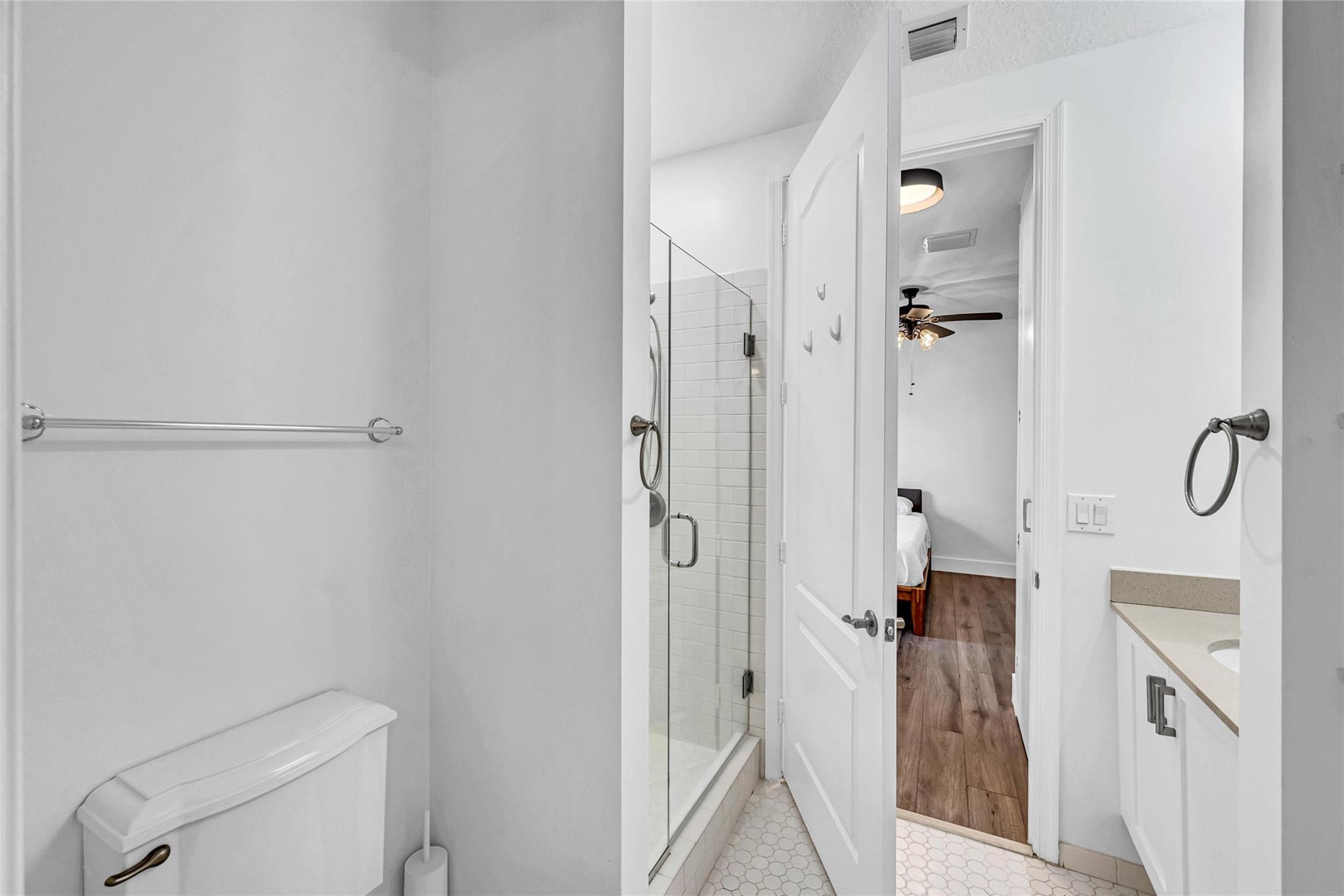 342 SW 13th Ter 342