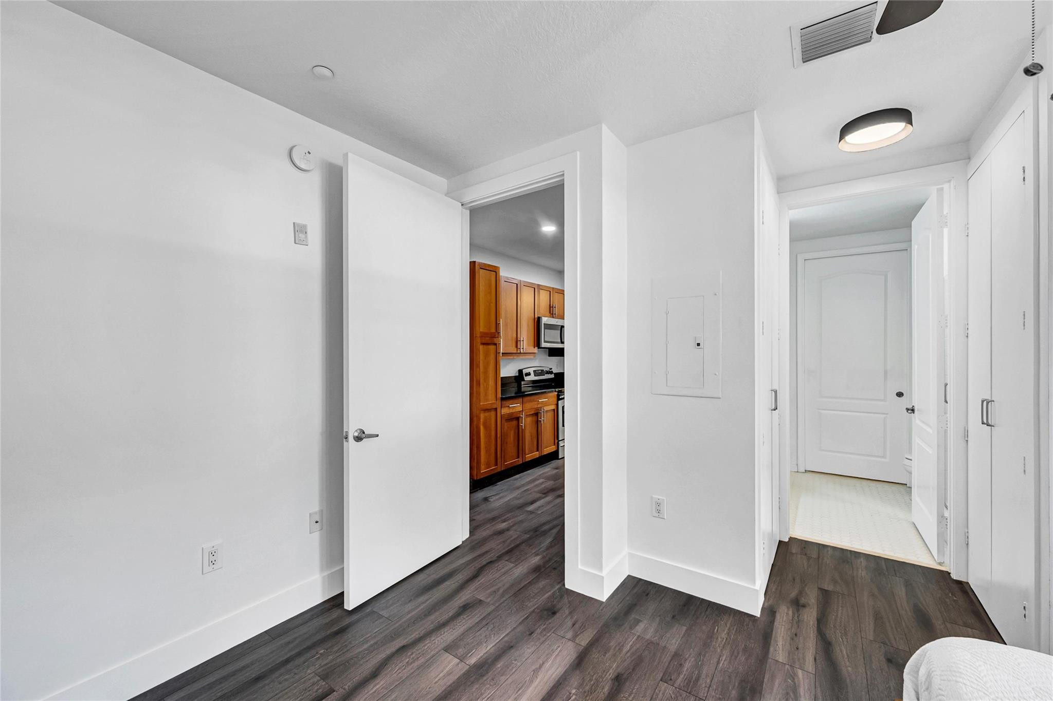 342 SW 13th Ter 342