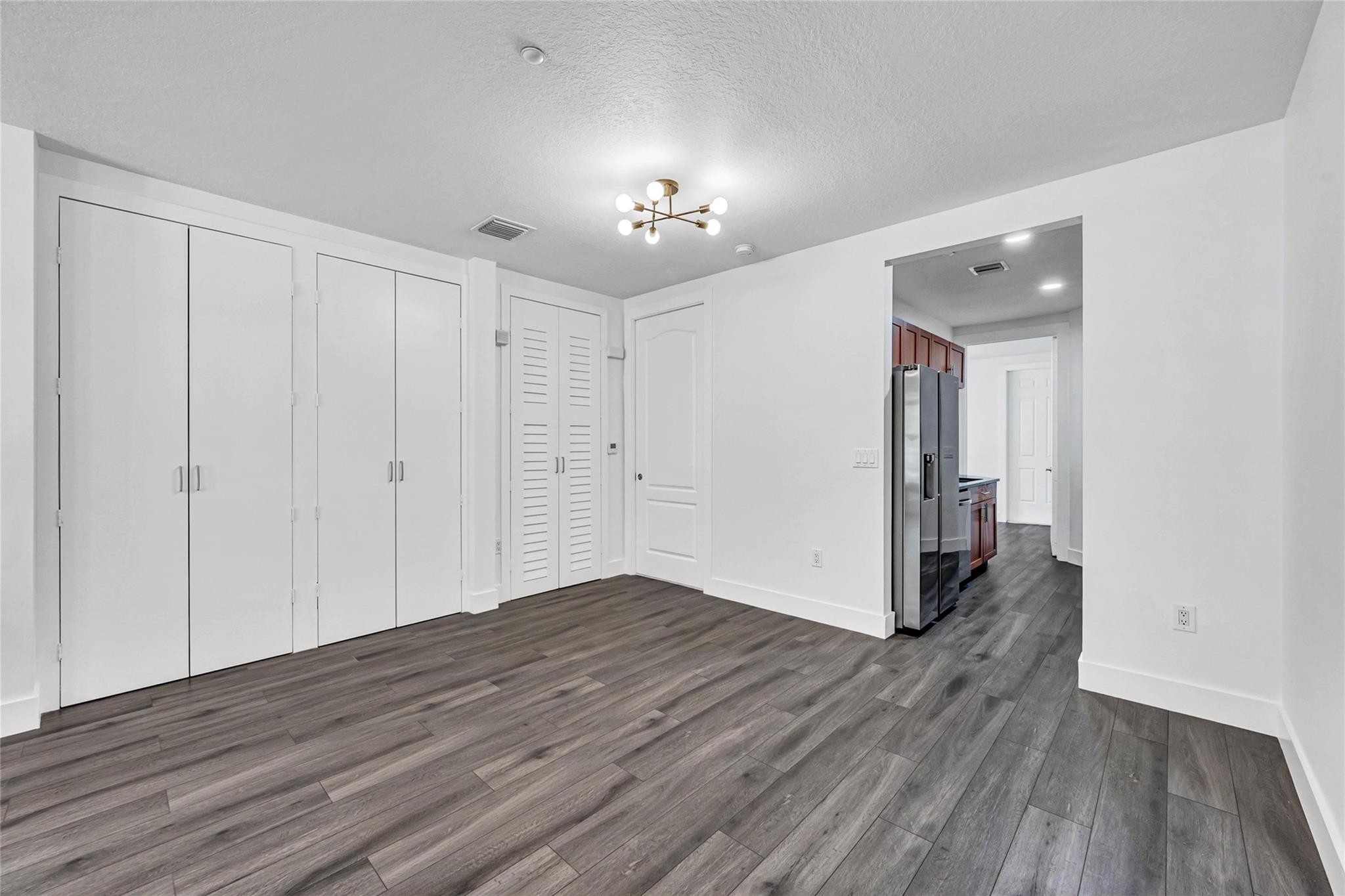 342 SW 13th Ter 342