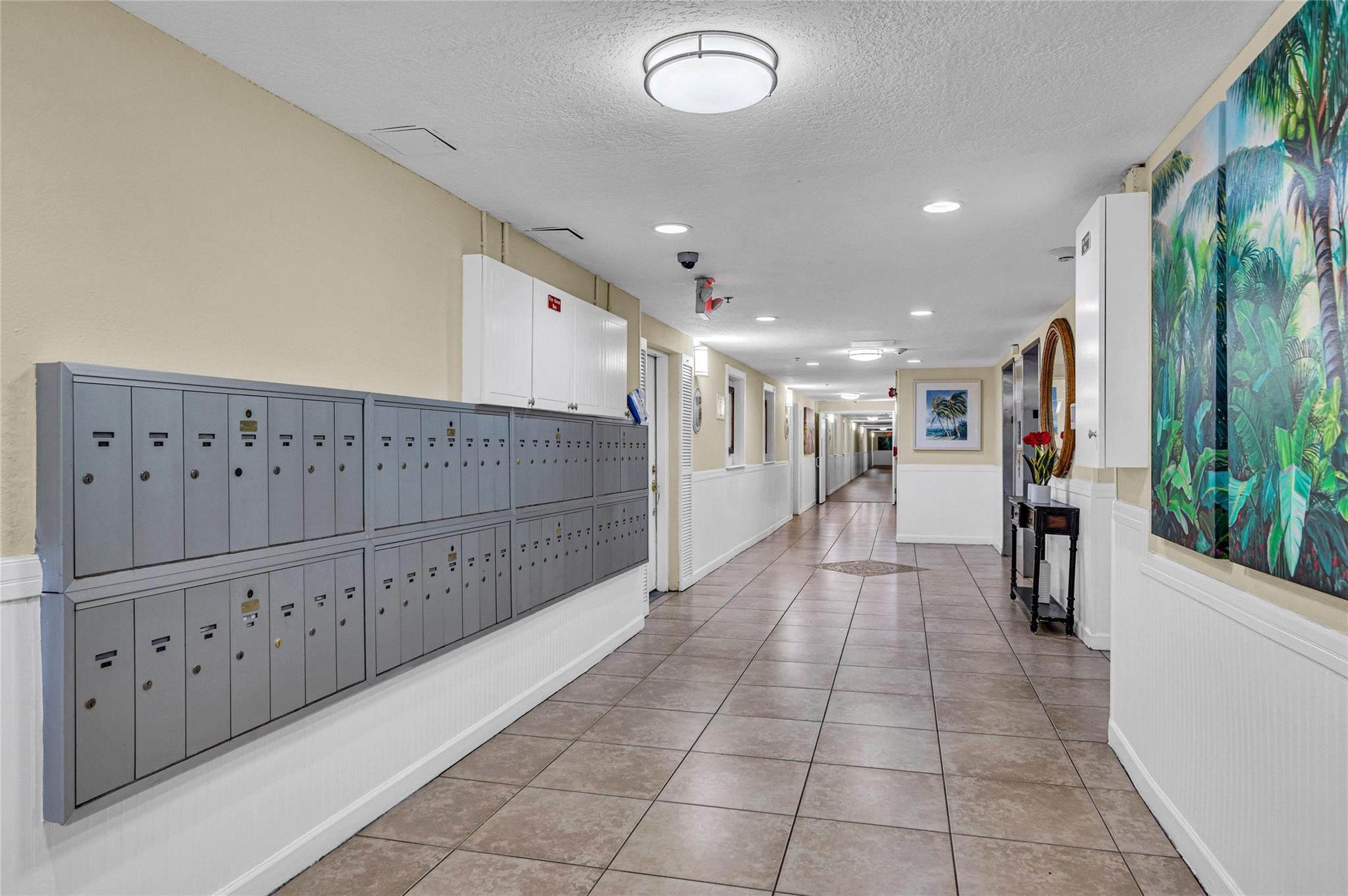 1515 E Broward Blvd 325