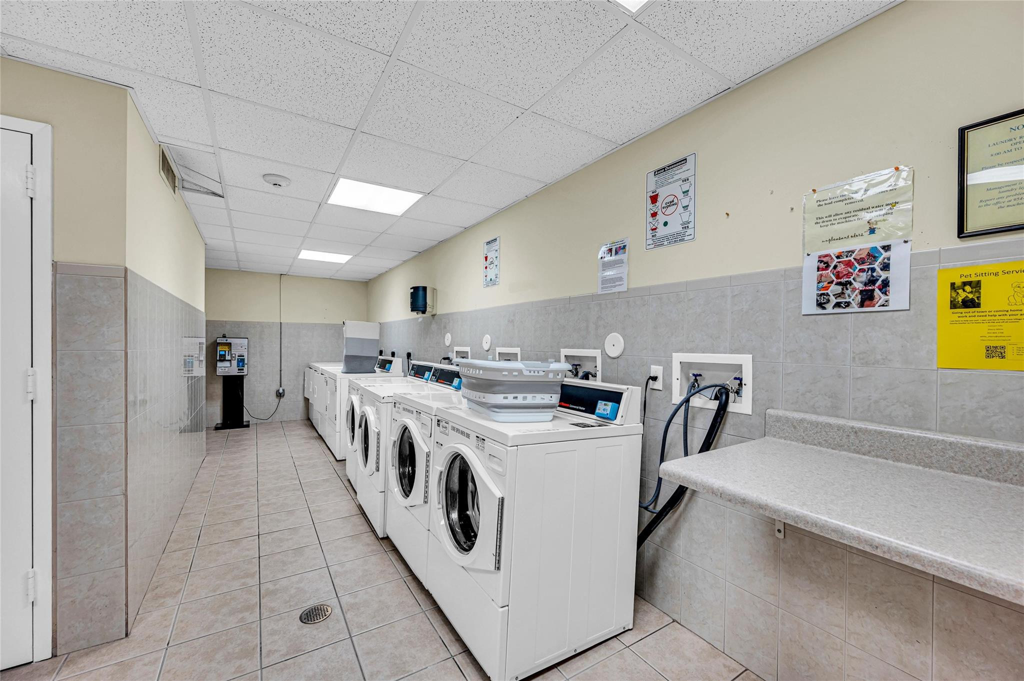 1515 E Broward Blvd 325