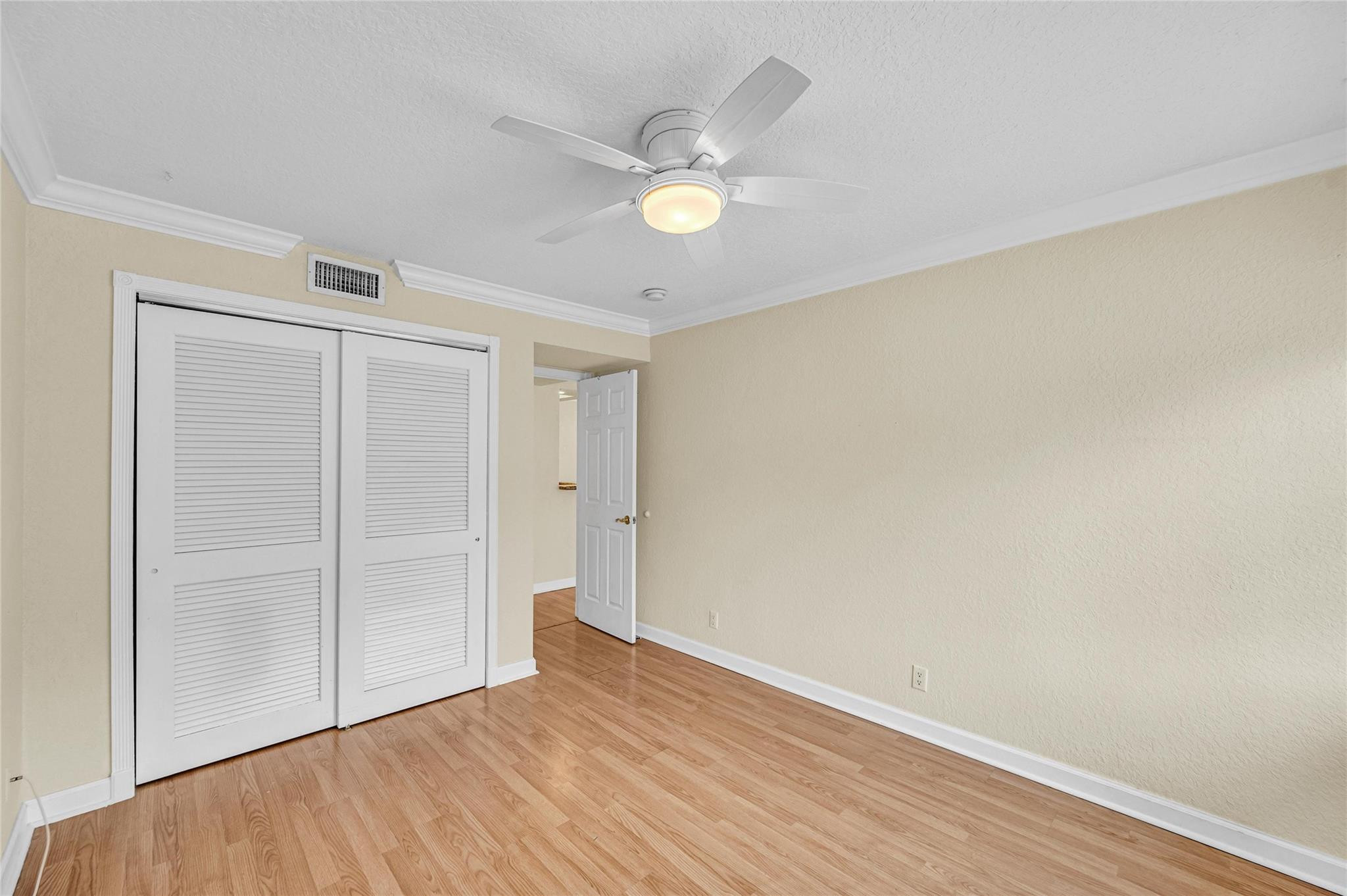 1515 E Broward Blvd 325