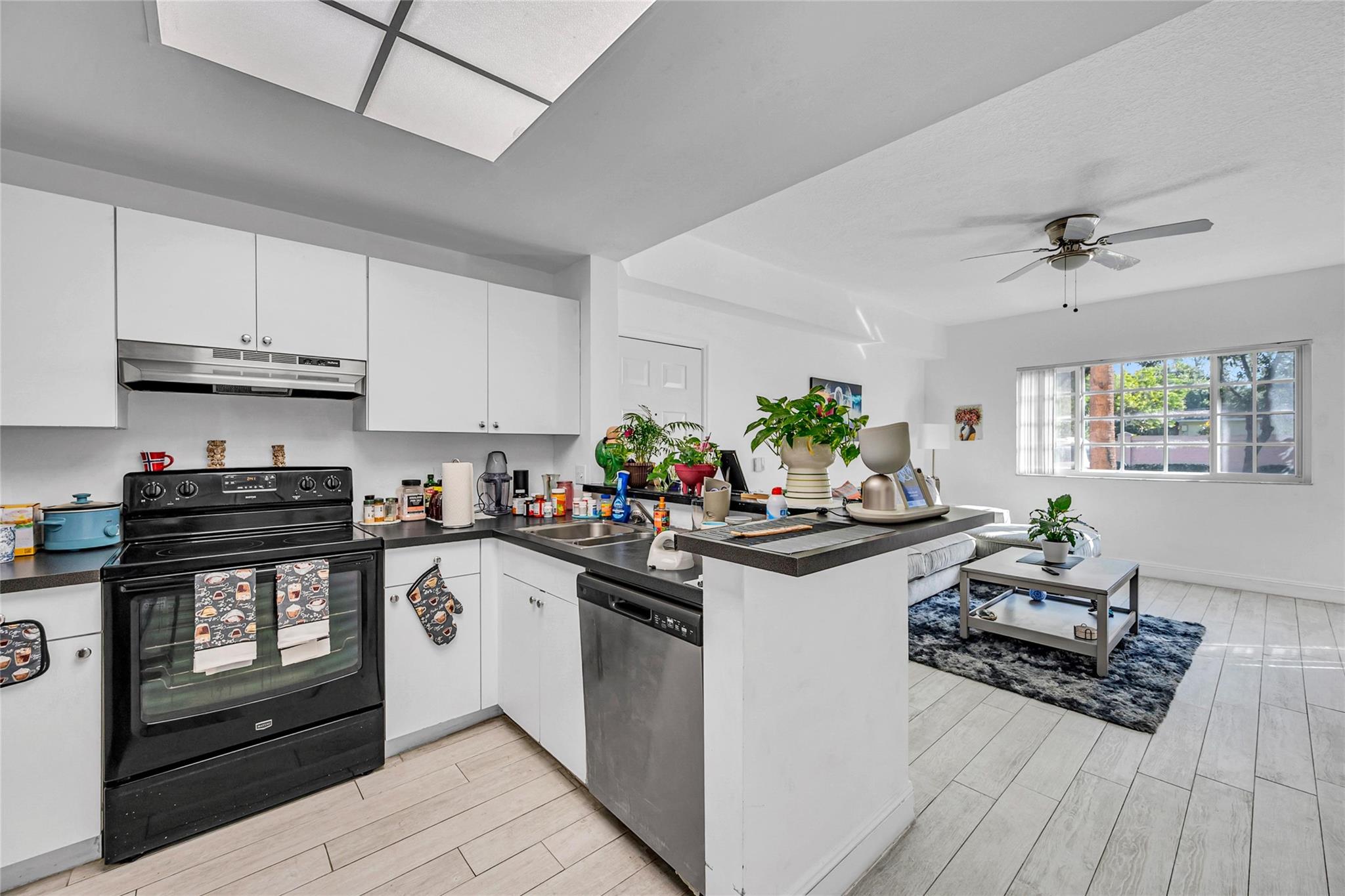 2015 SE 10th Ave 101