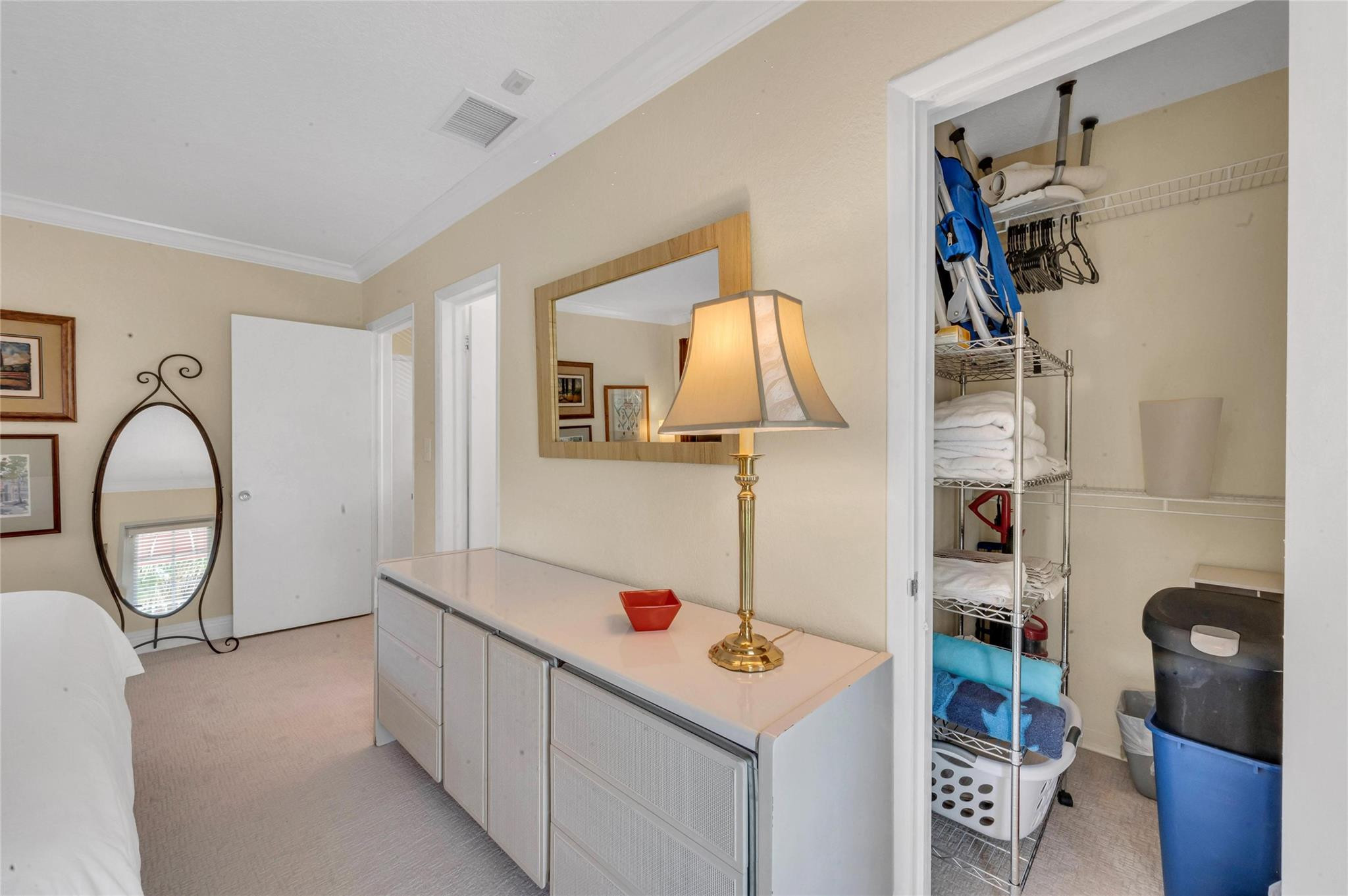 341 N Birch Rd 204