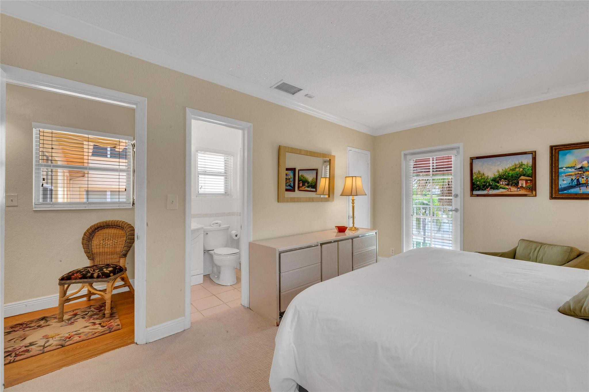 341 N Birch Rd 204