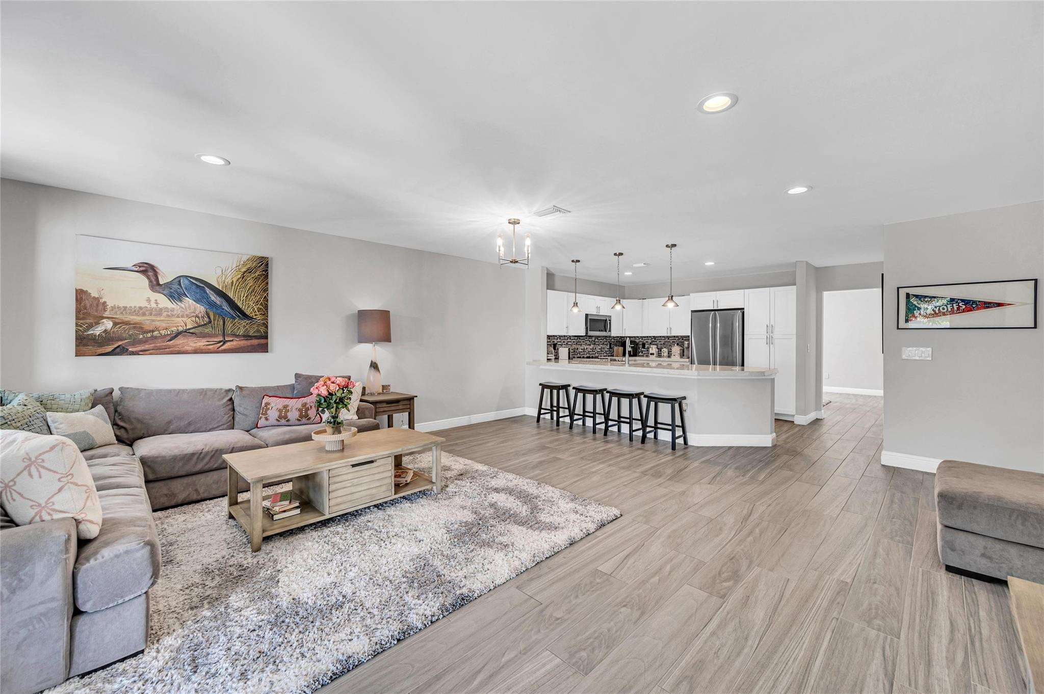 808 NE 15th Ave