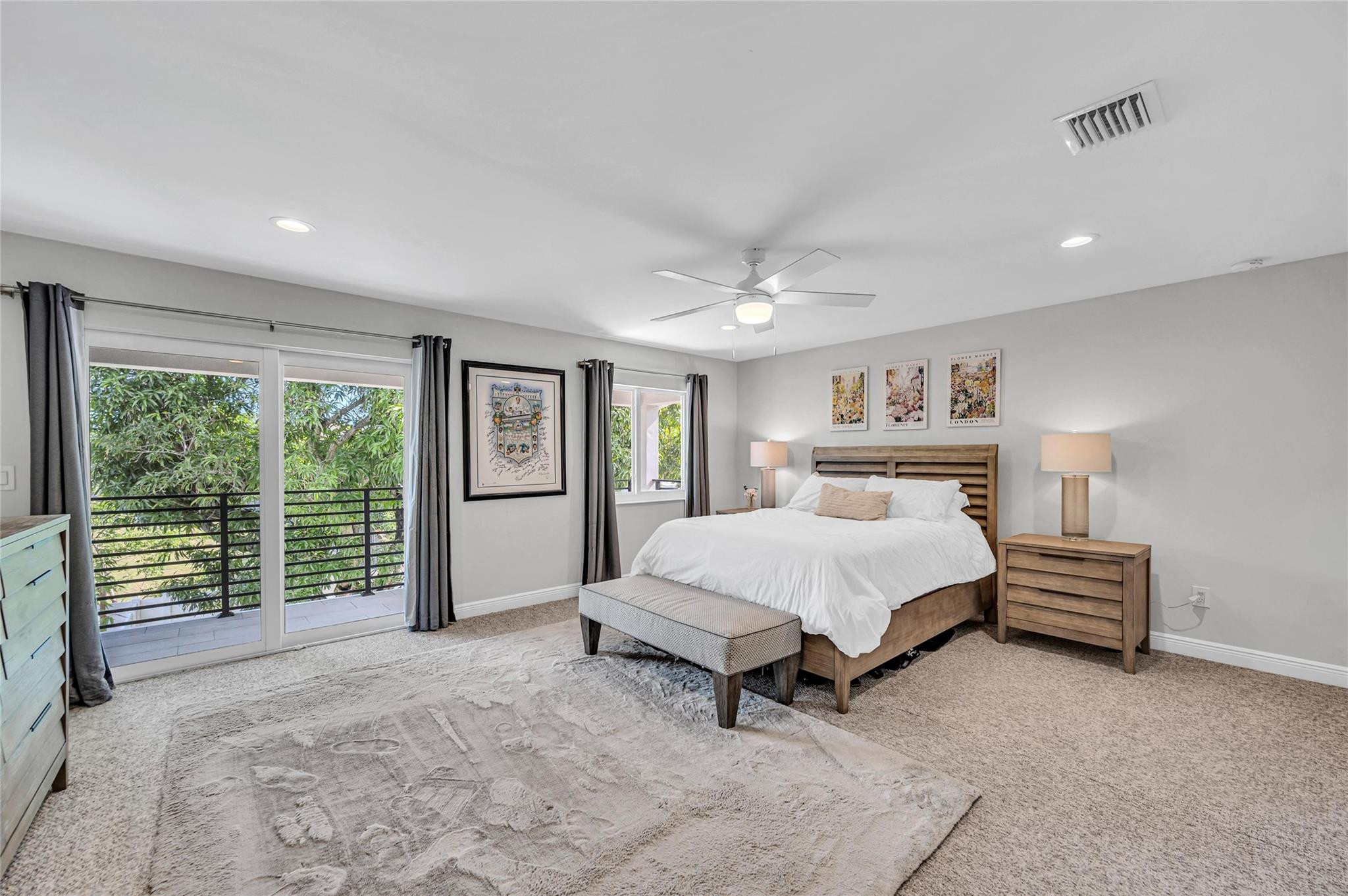 808 NE 15th Ave