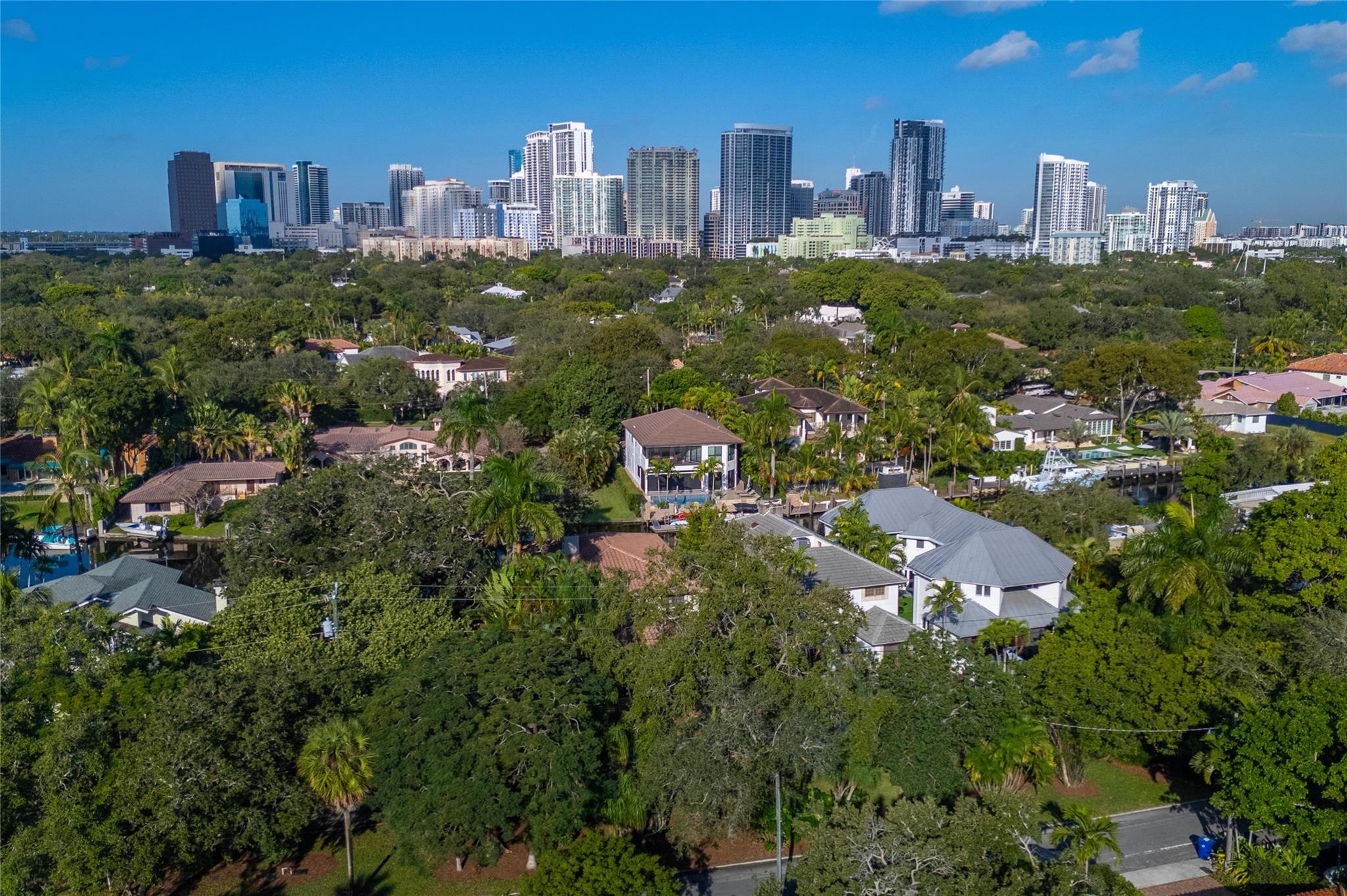 1417 Ponce De Leon Dr