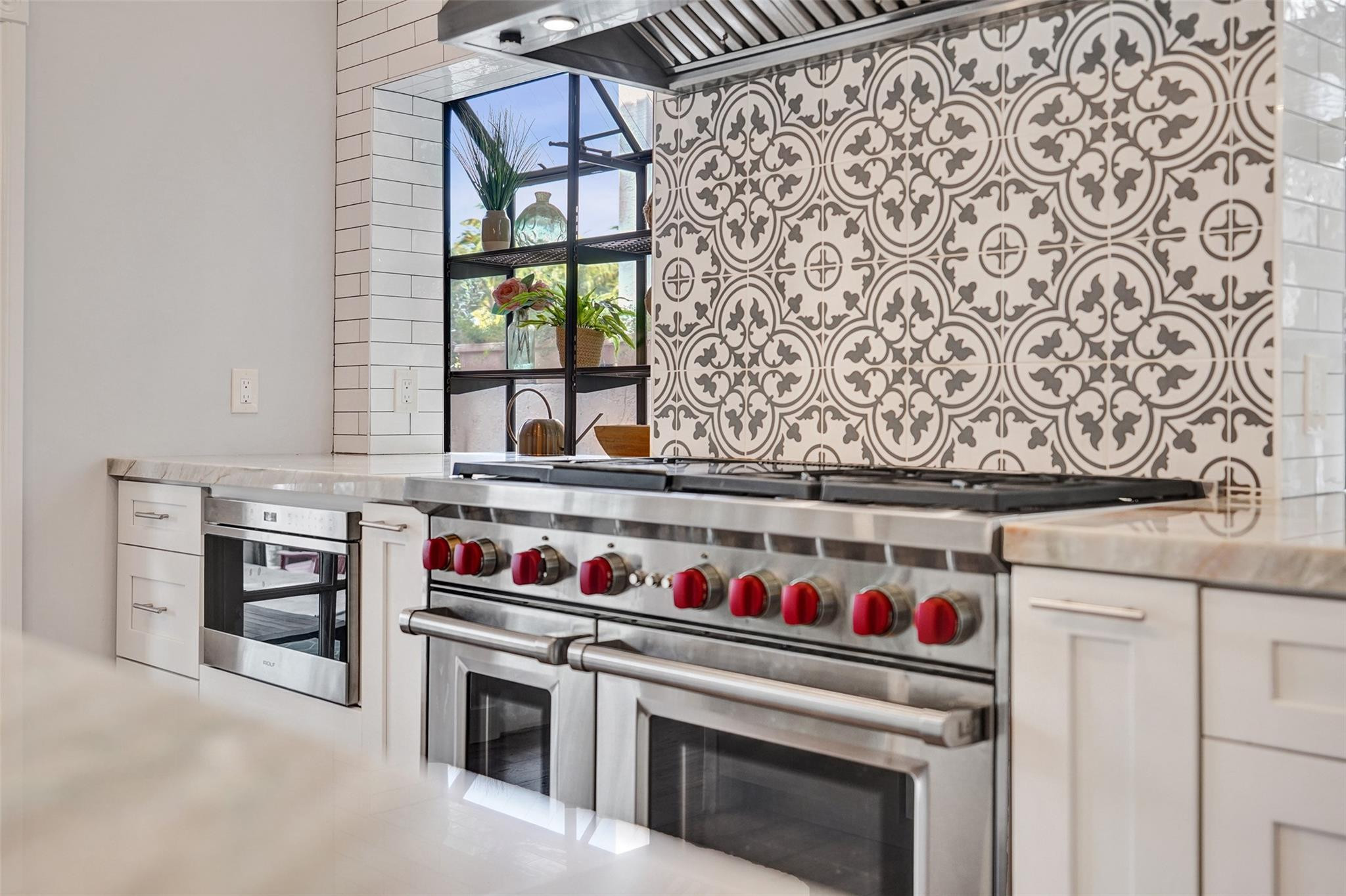 1417 Ponce De Leon Dr