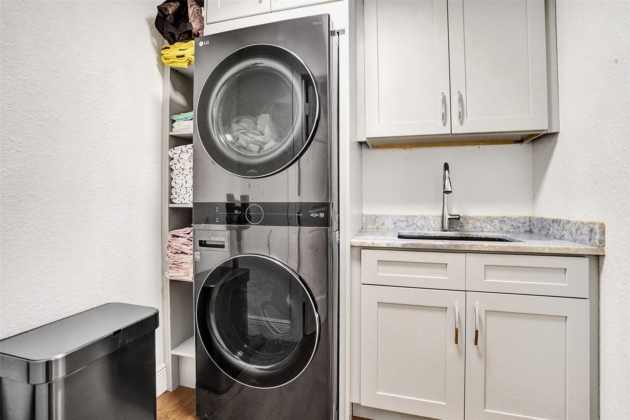 1417 Ponce De Leon Dr