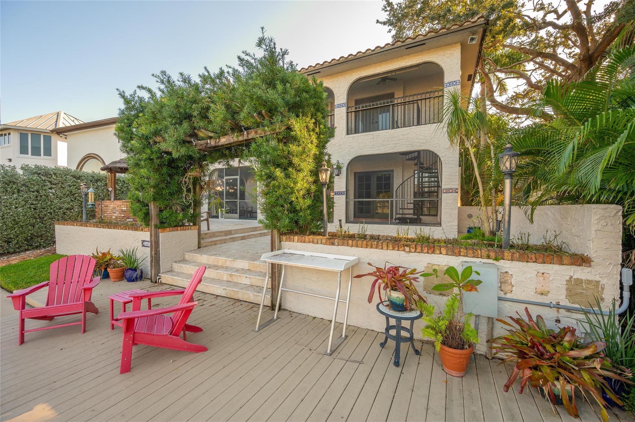 1417 Ponce De Leon Dr