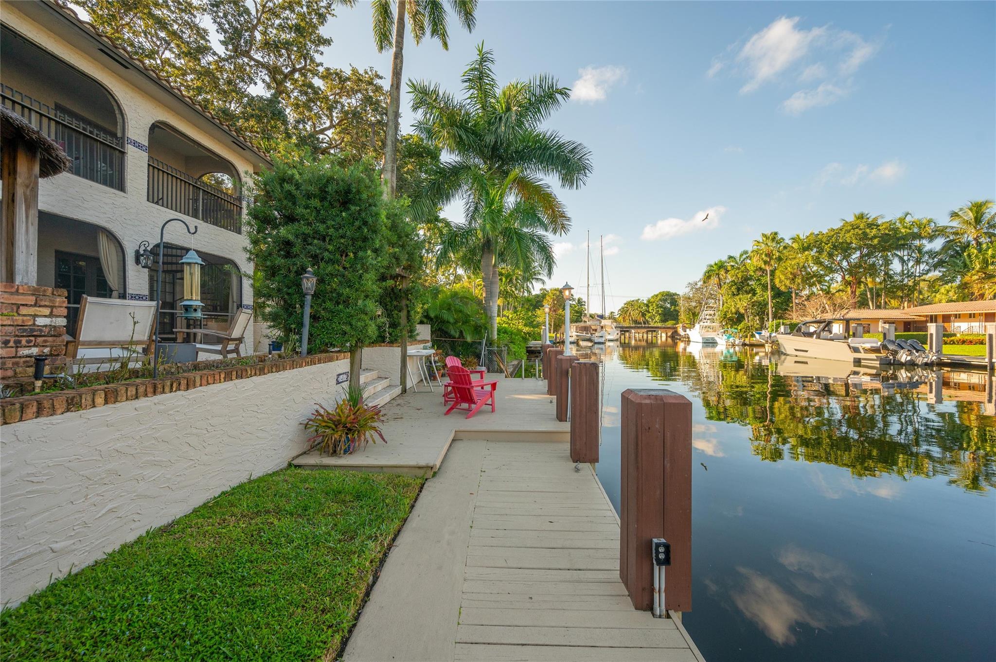 1417 Ponce De Leon Dr