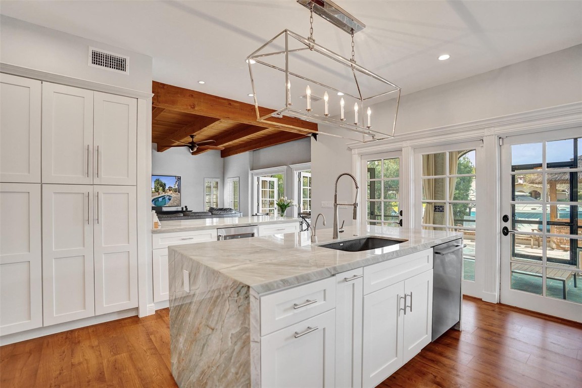 1417 Ponce De Leon Dr