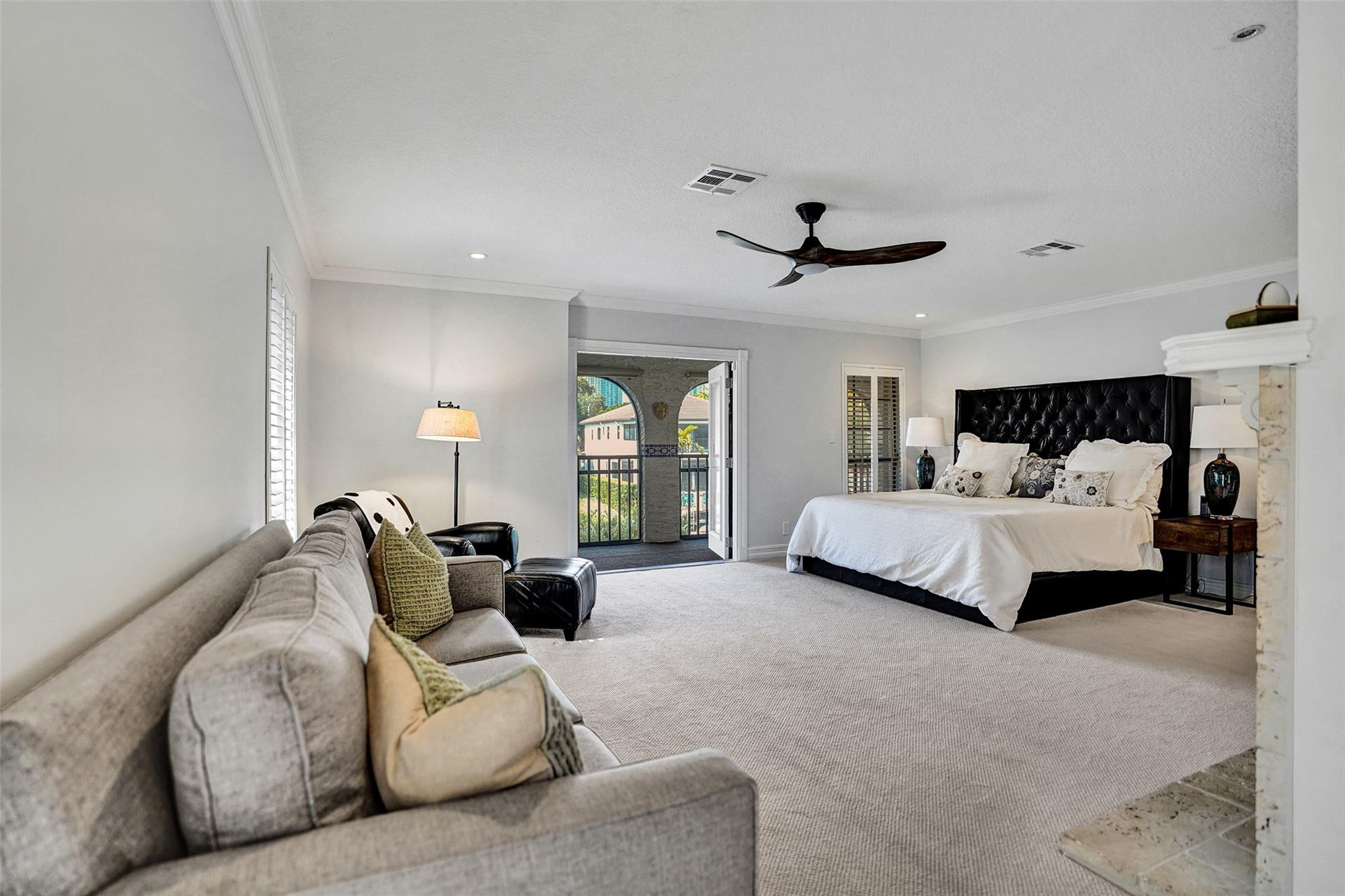 1417 Ponce De Leon Dr