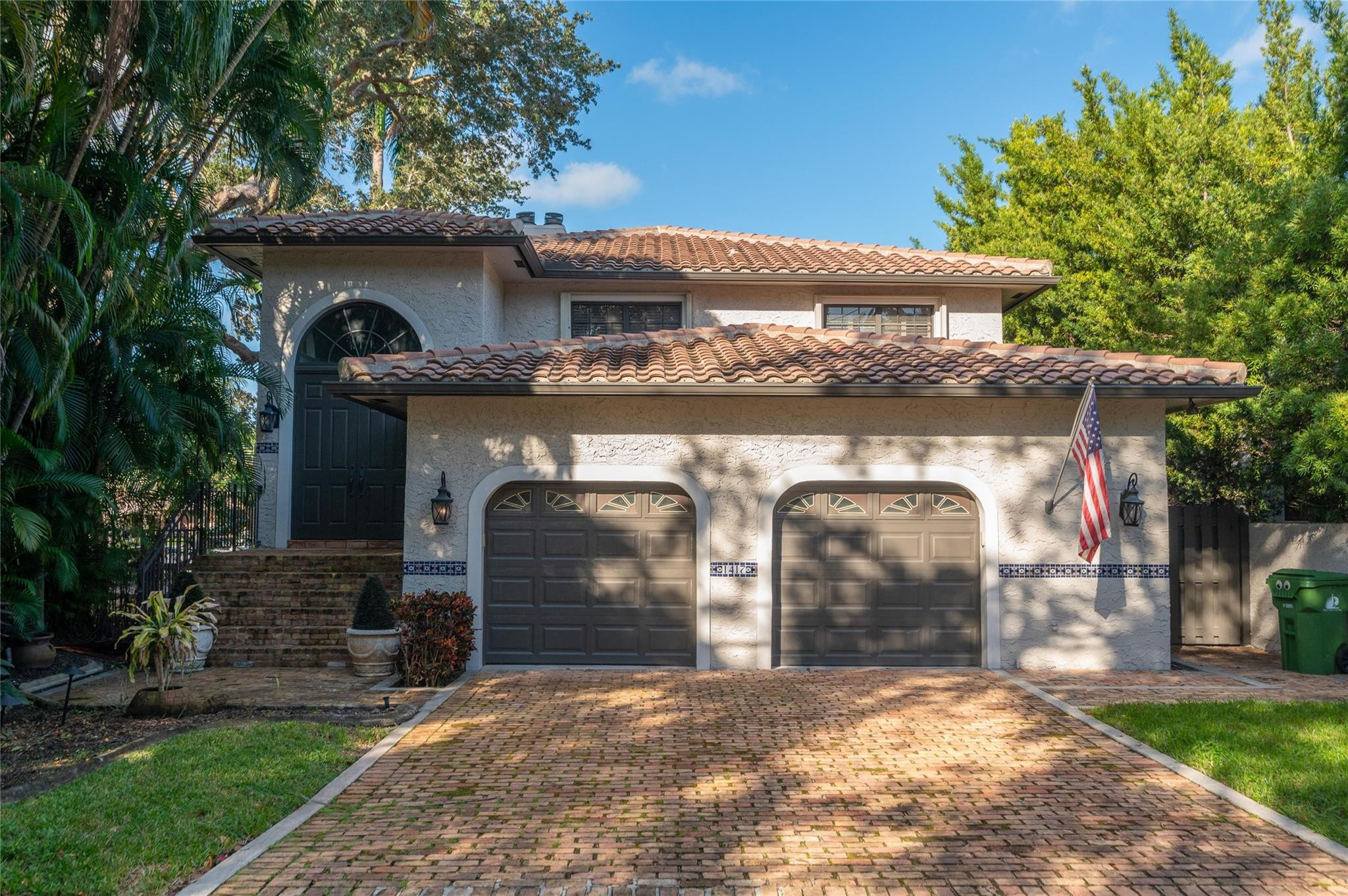 1417 Ponce De Leon Dr