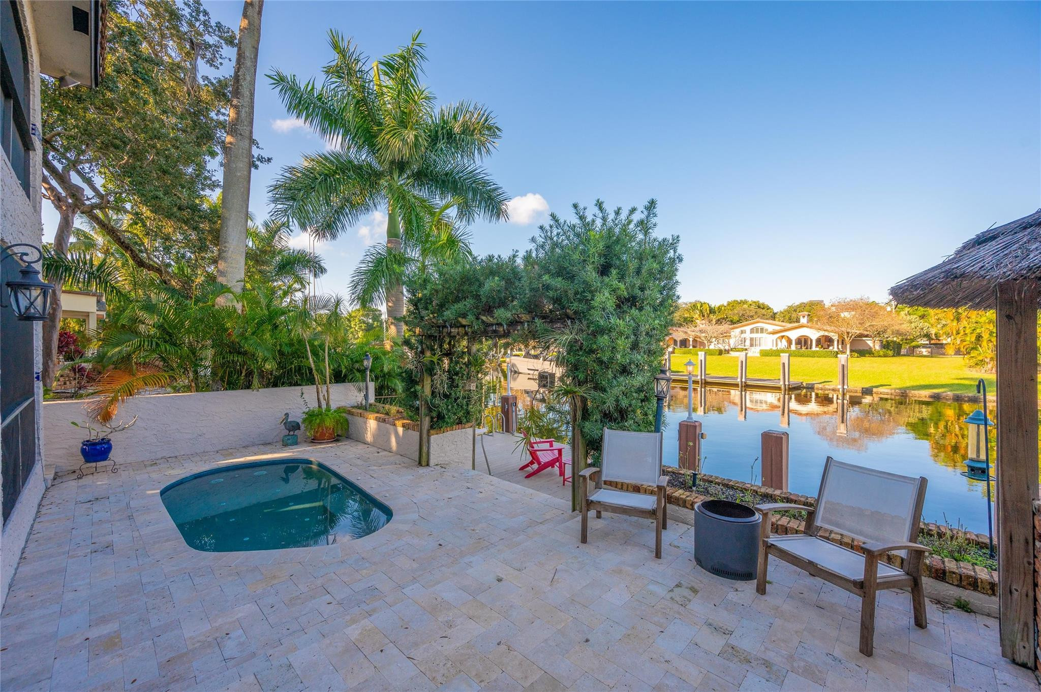 1417 Ponce De Leon Dr