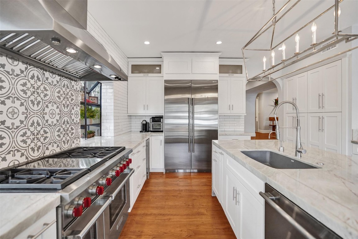 1417 Ponce De Leon Dr