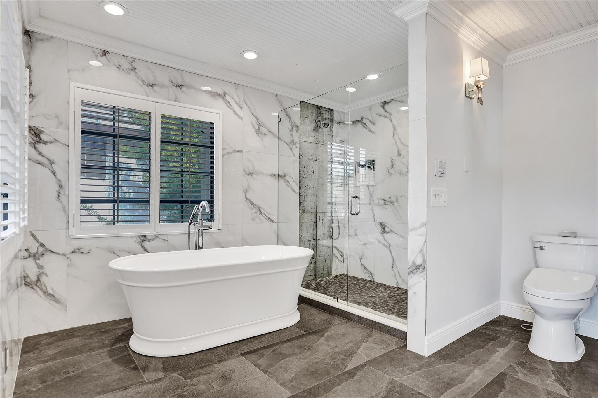 1417 Ponce De Leon Dr