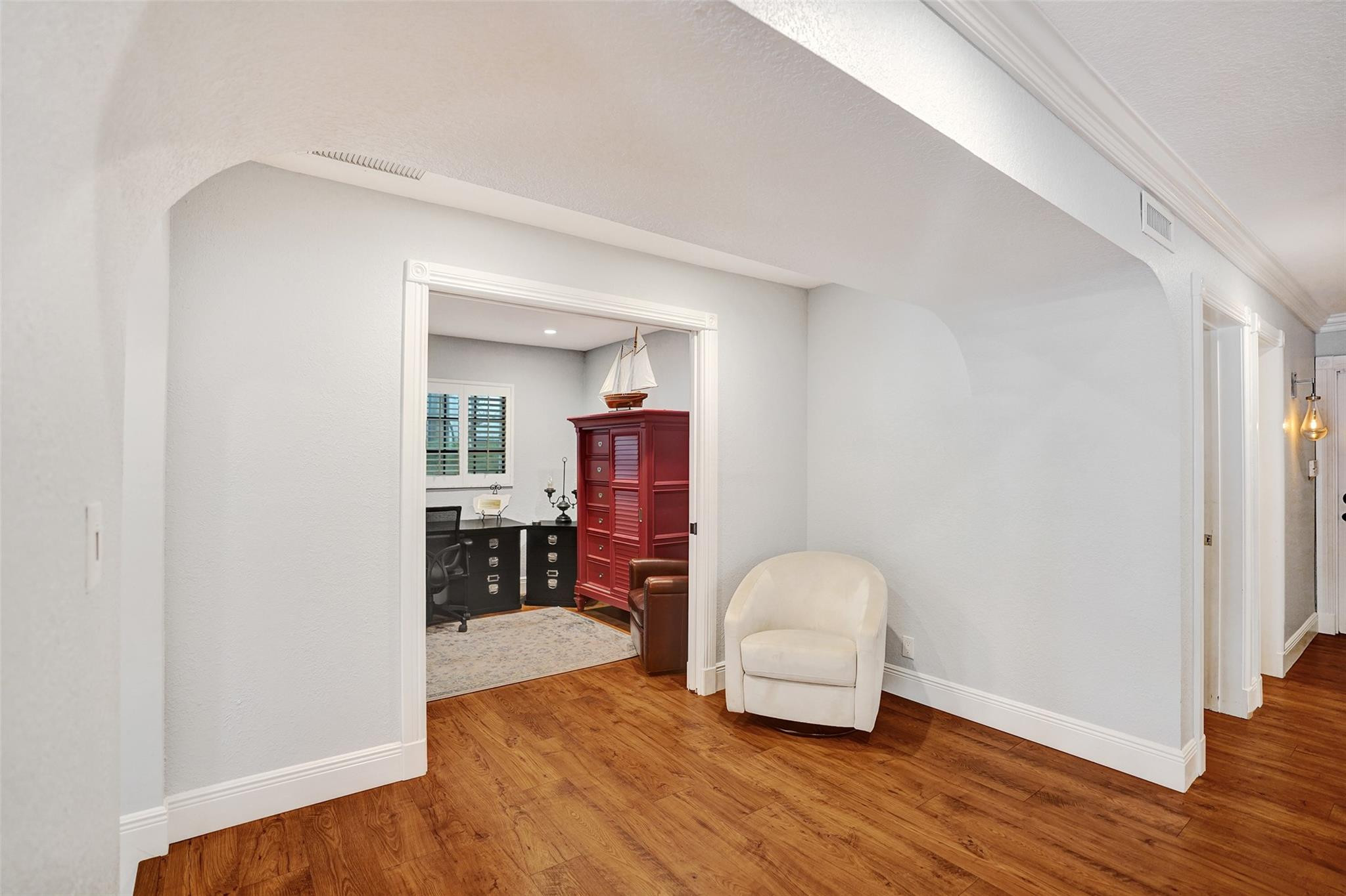 1417 Ponce De Leon Dr