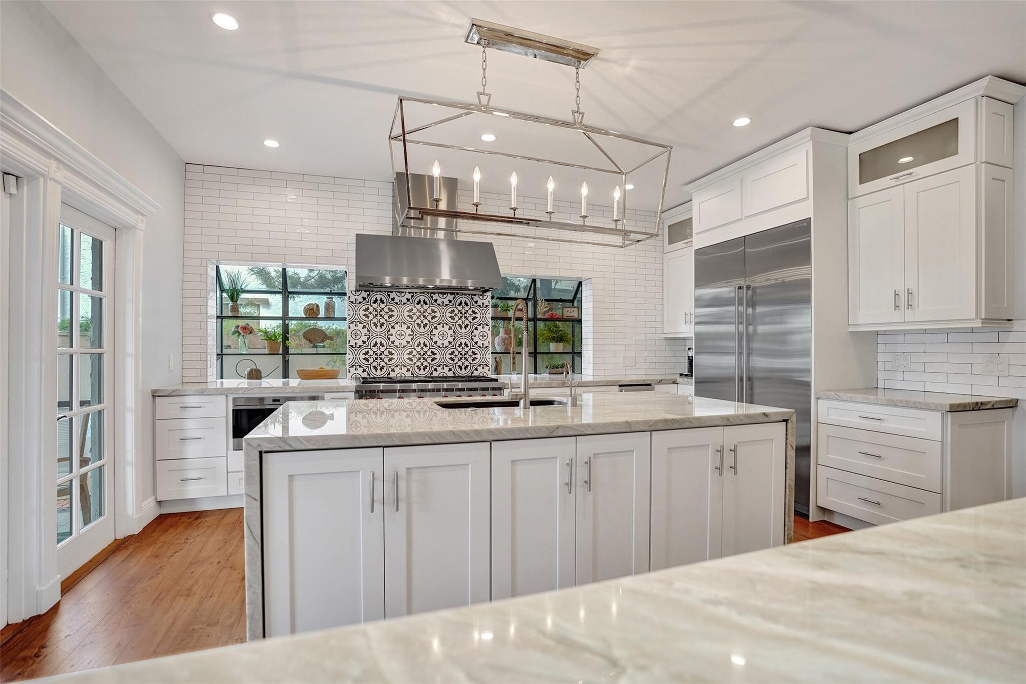 1417 Ponce De Leon Dr