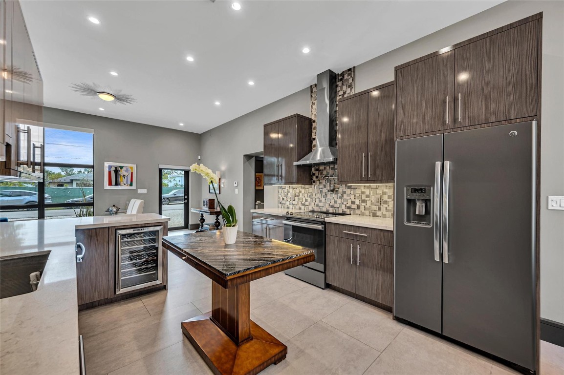 309 NE 21st Court, Wilton Manors