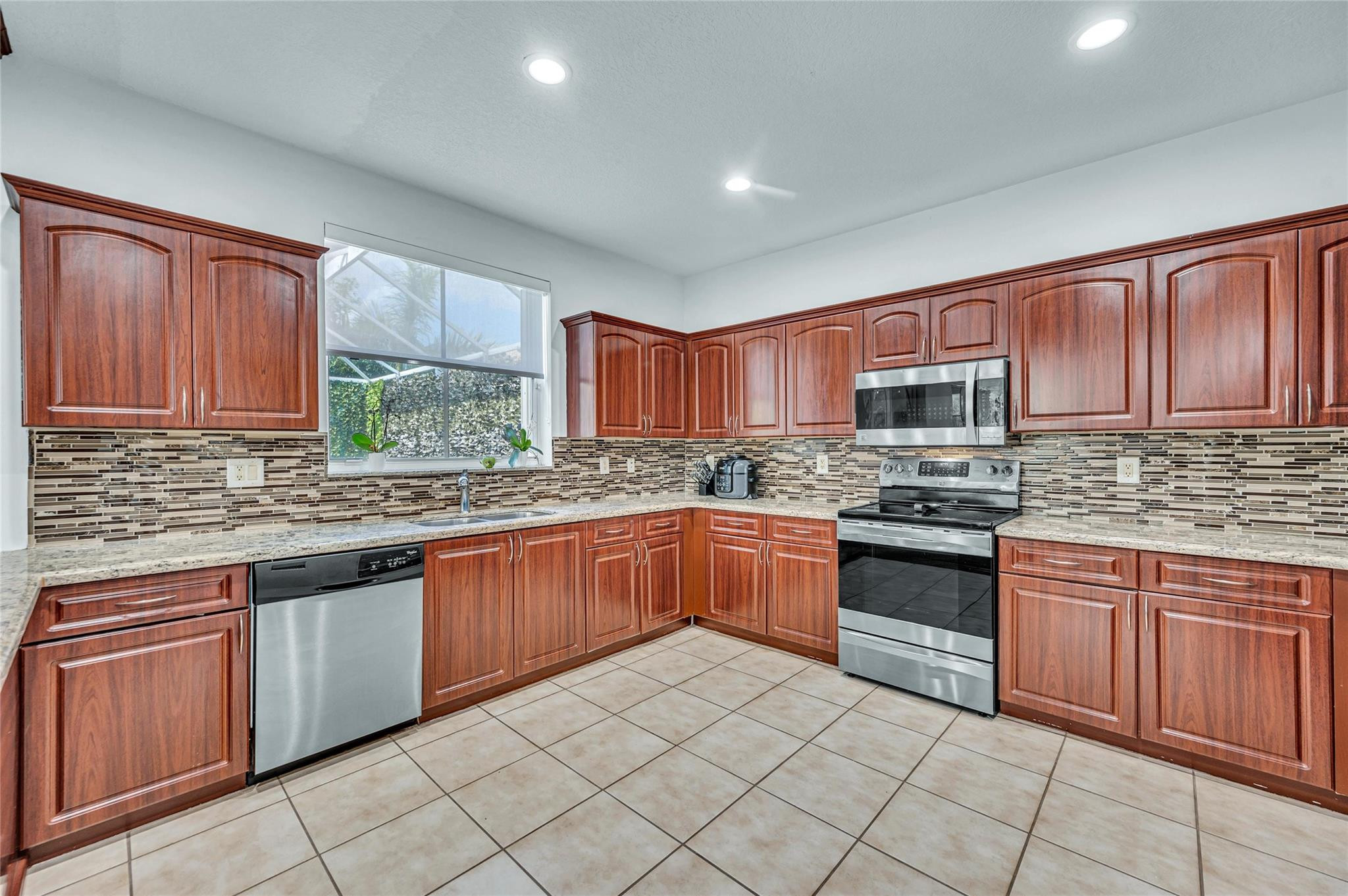 1551 Blue Jay Circle