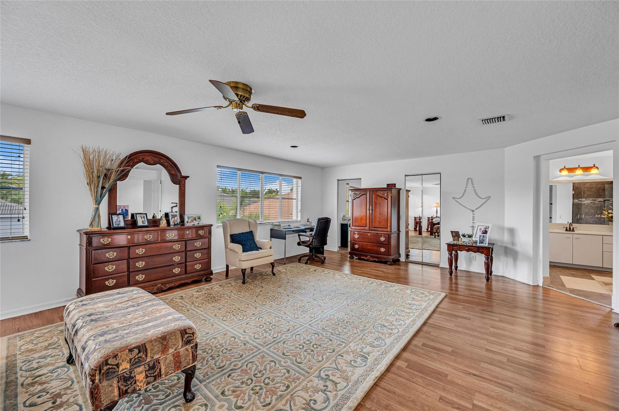 1551 Blue Jay Circle