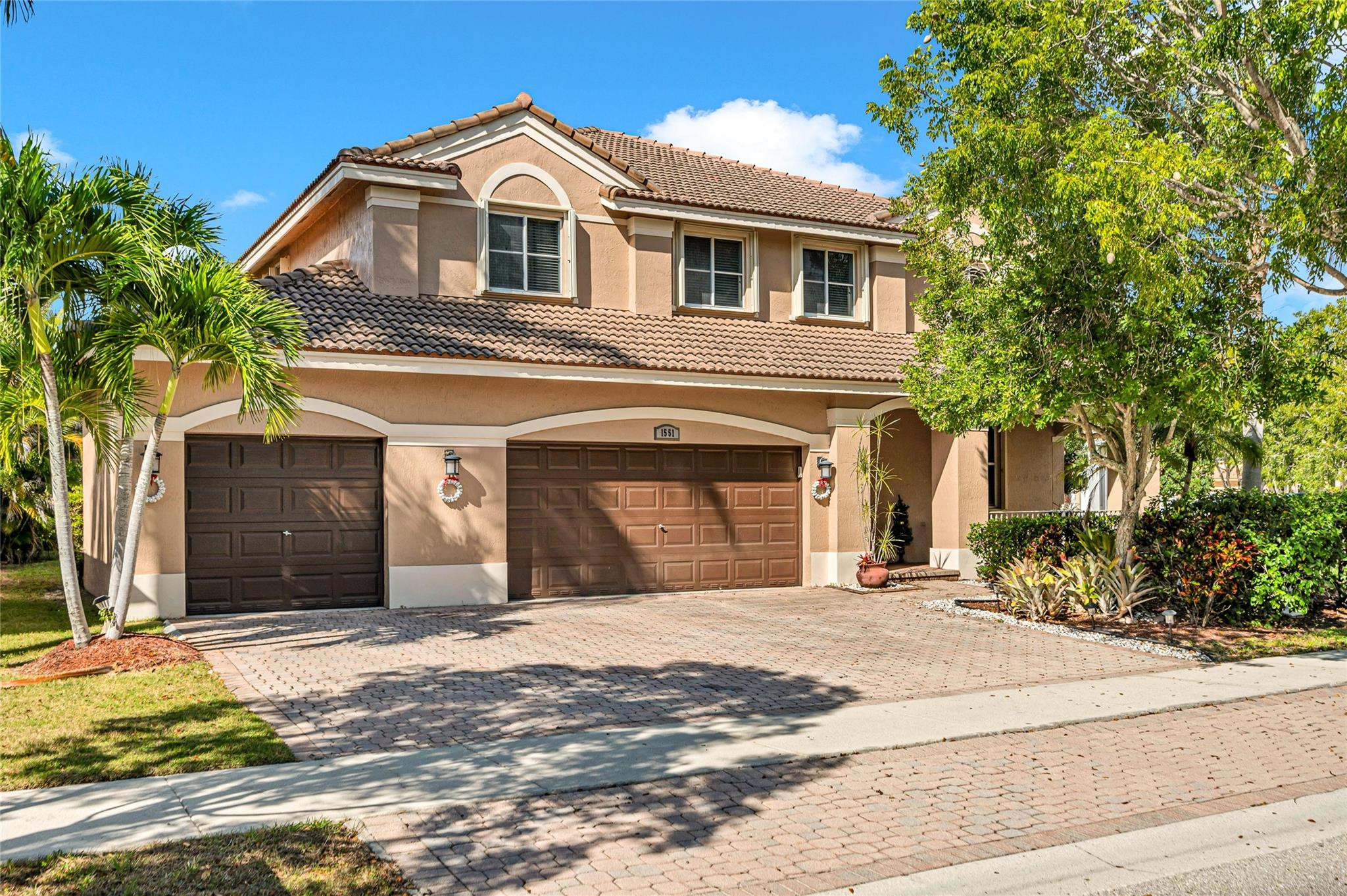 1551 Blue Jay Circle