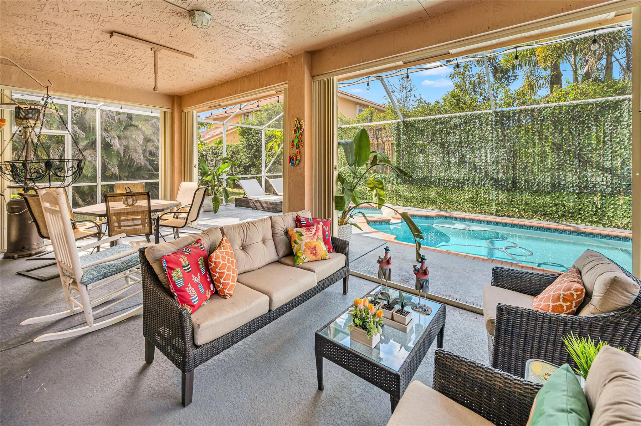 1551 Blue Jay Circle