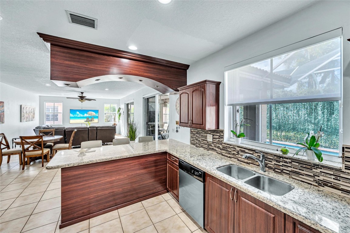 1551 Blue Jay Circle