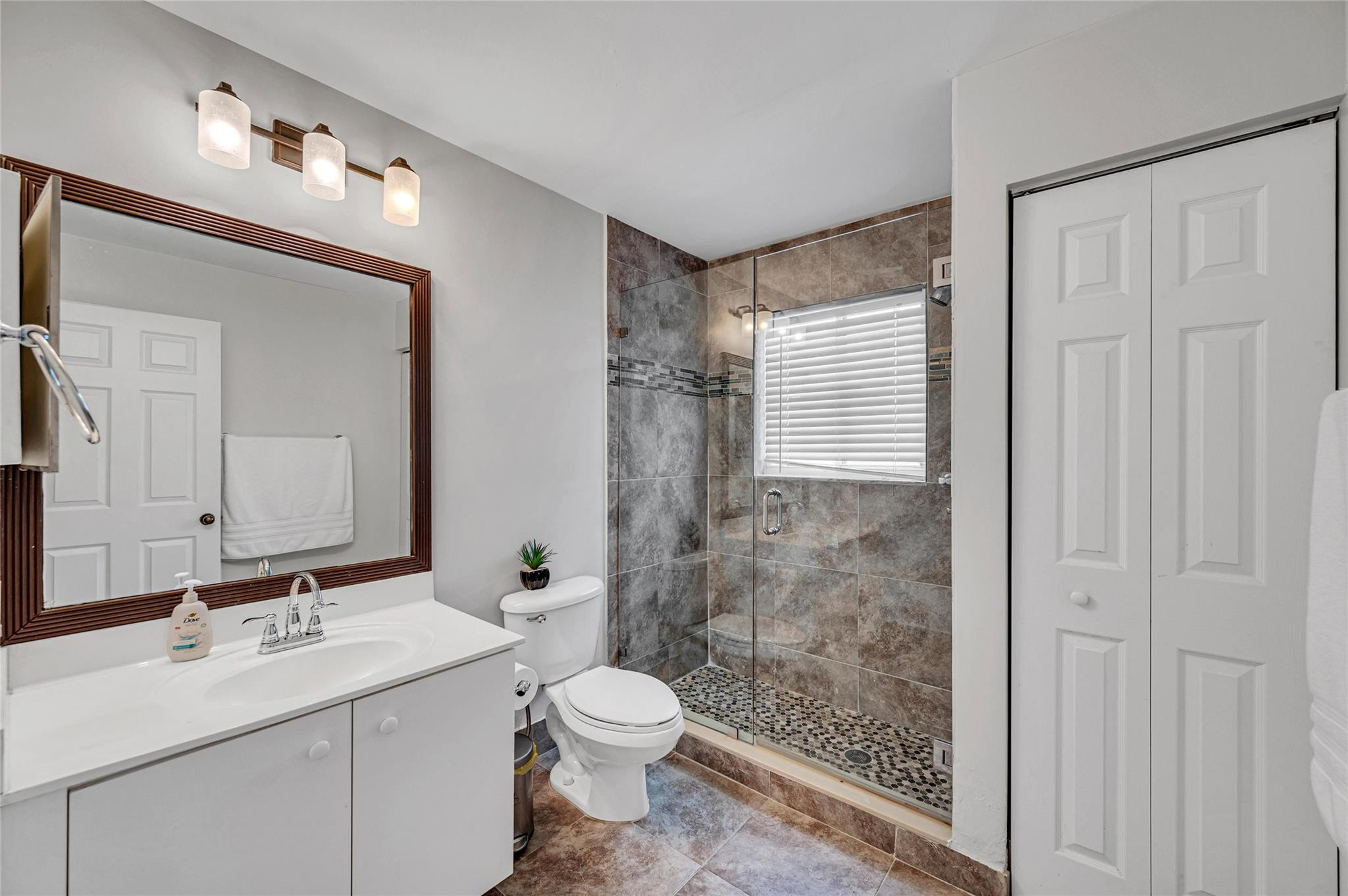 1551 Blue Jay Circle