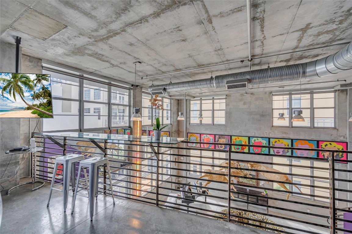 445 N Andrews Avenue 403