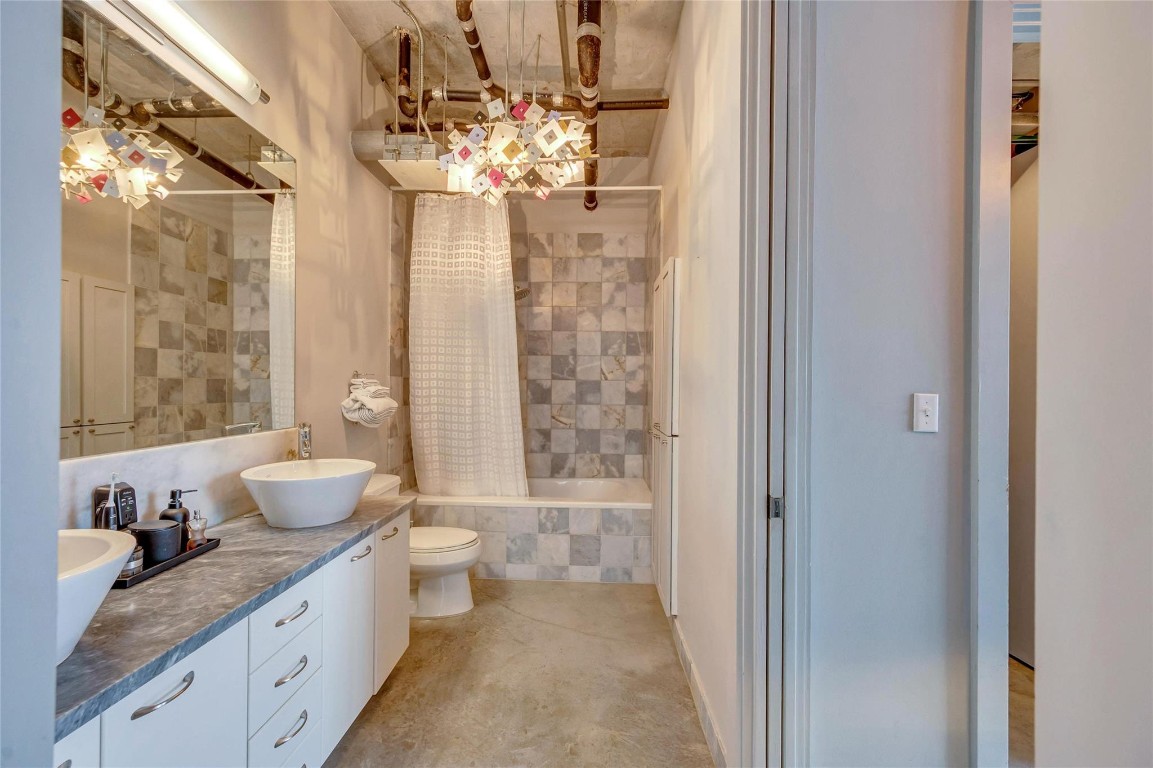 445 N Andrews Avenue 403