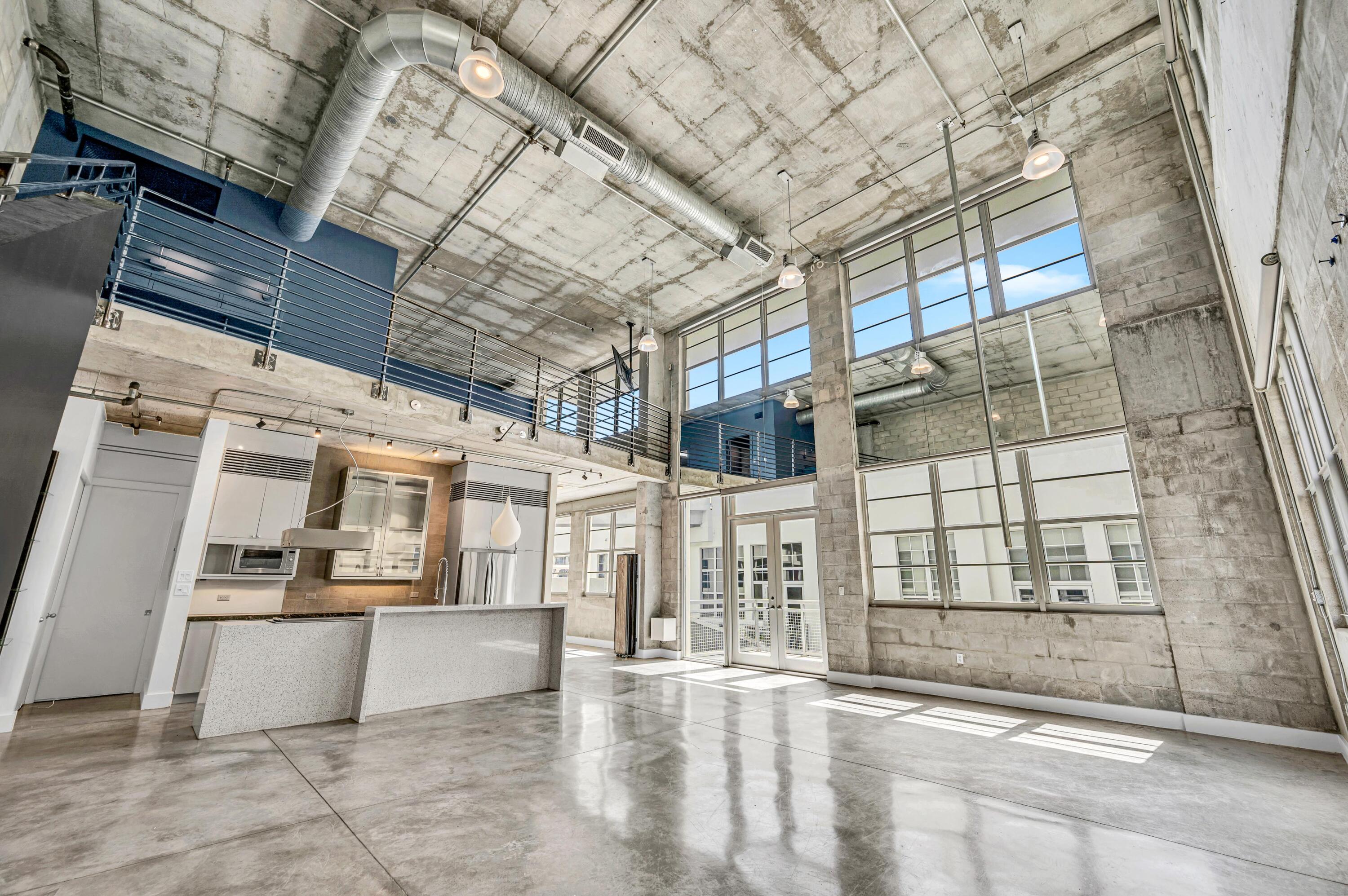 445 N Andrews Avenue 403