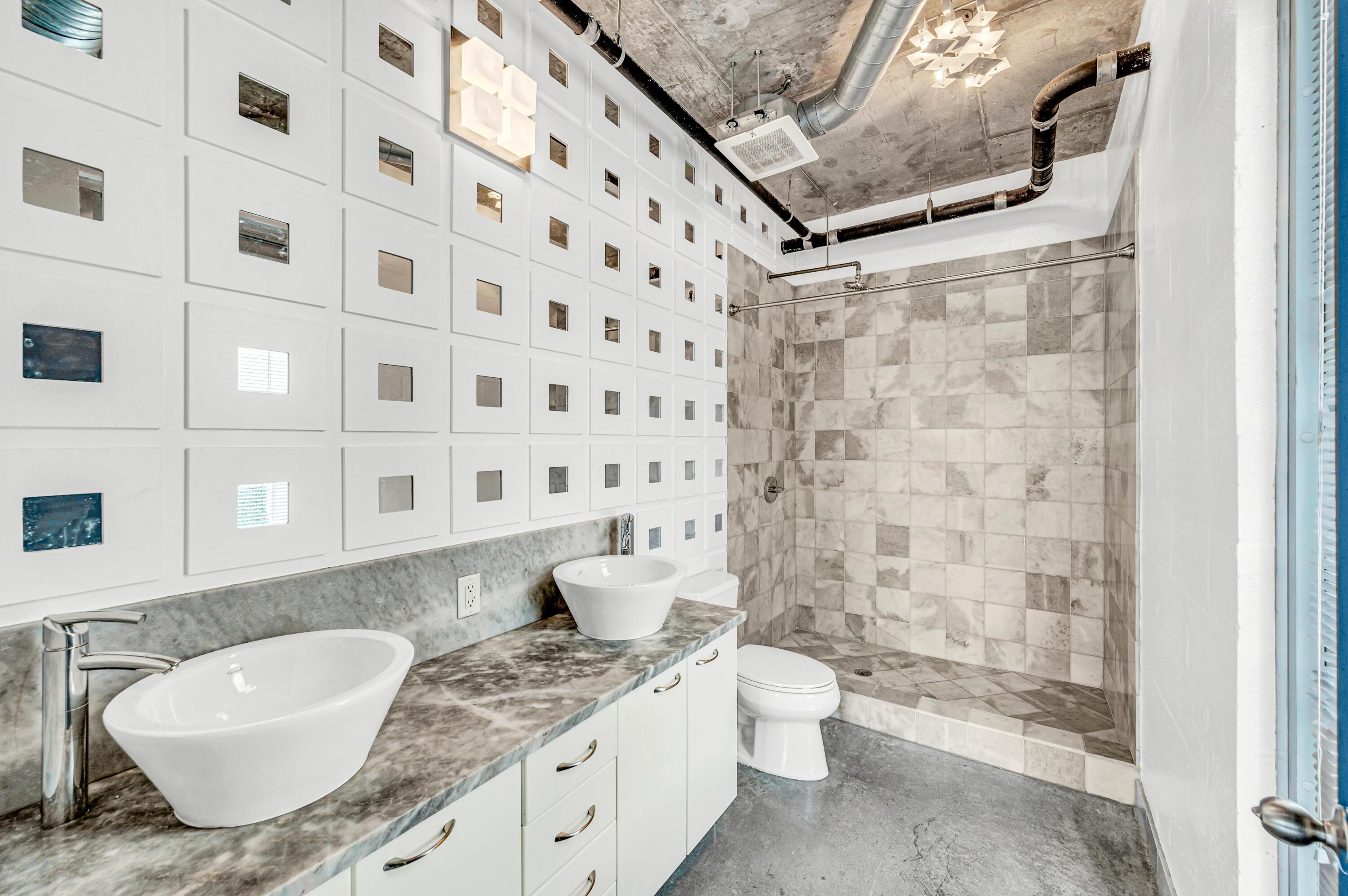 445 N Andrews Avenue 403