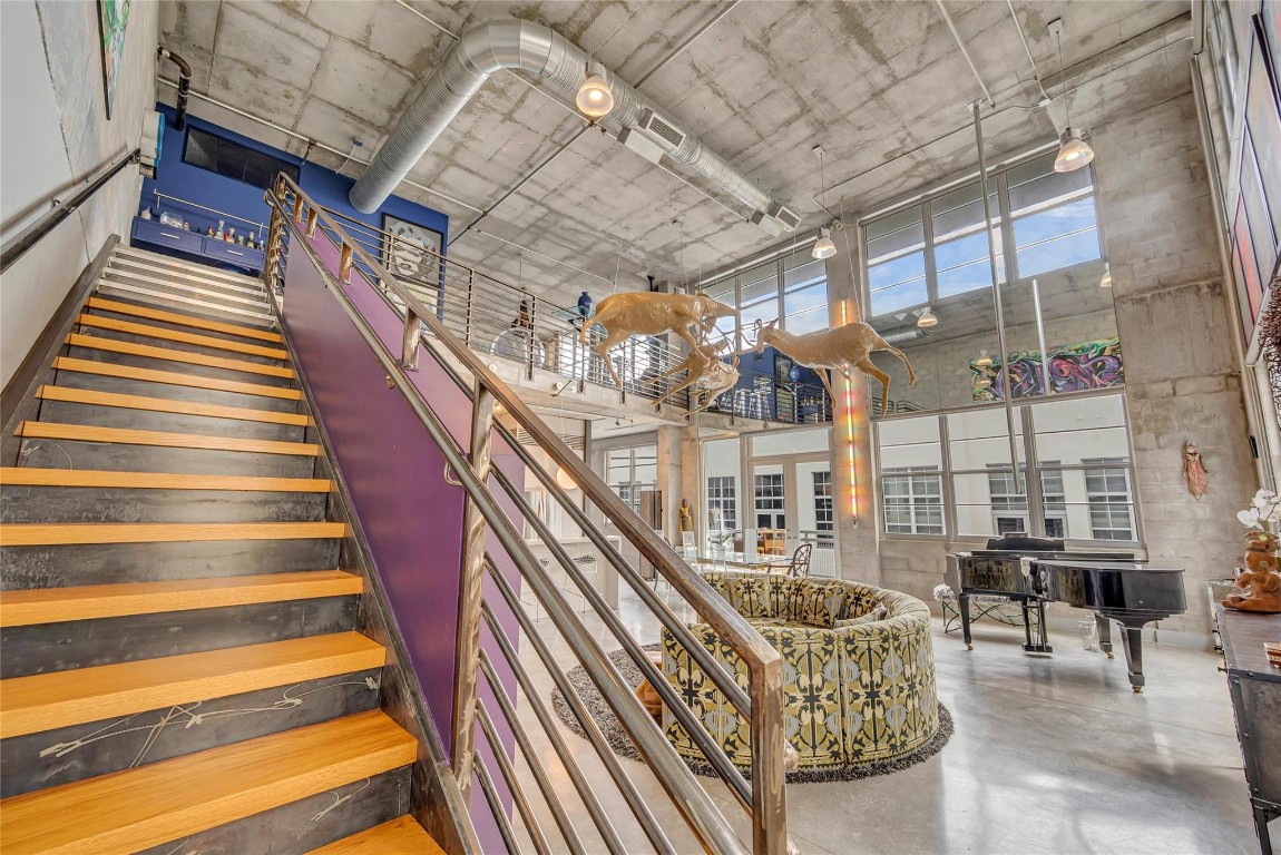 445 N Andrews Avenue 403