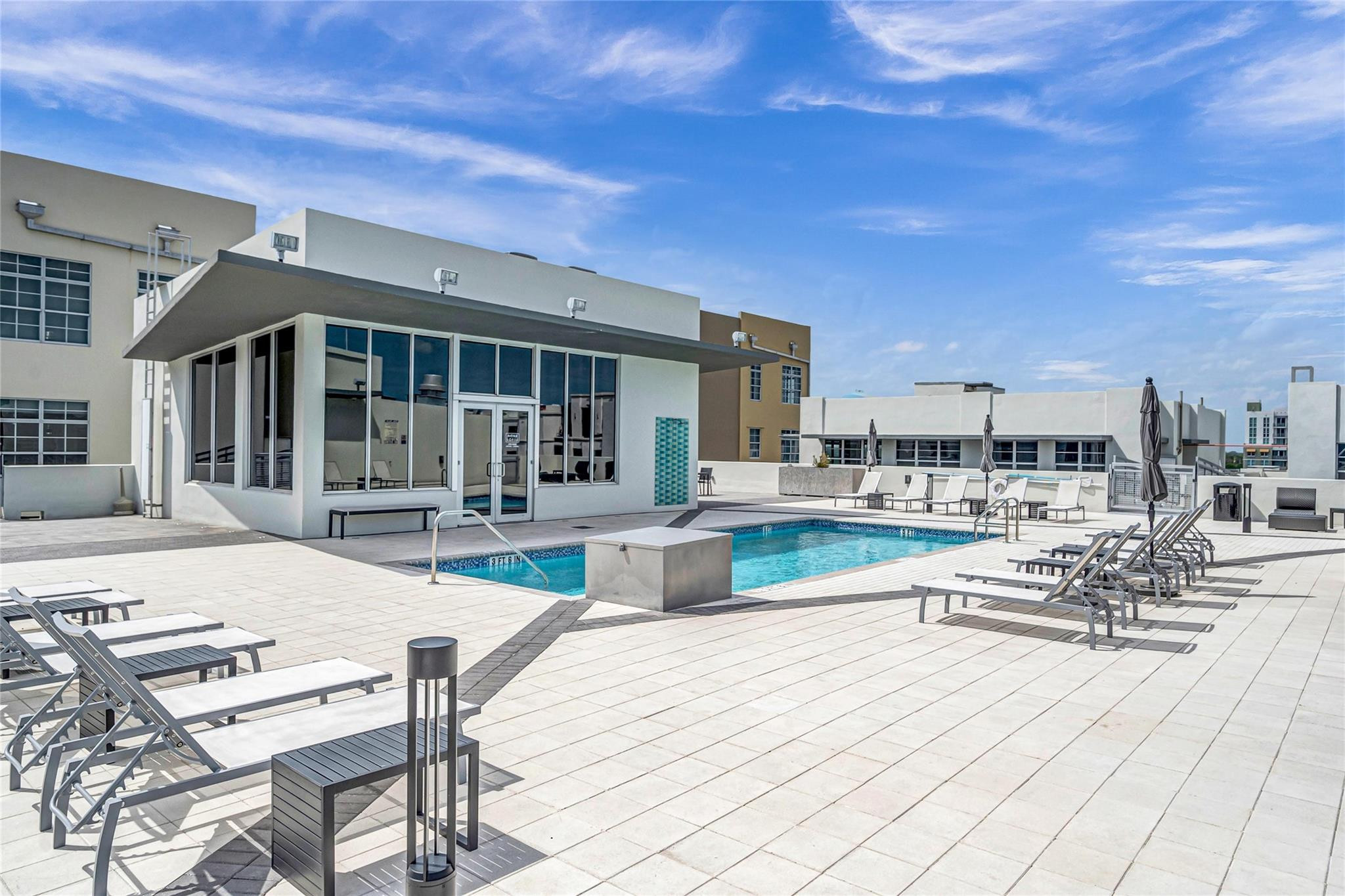 445 N Andrews Avenue 403