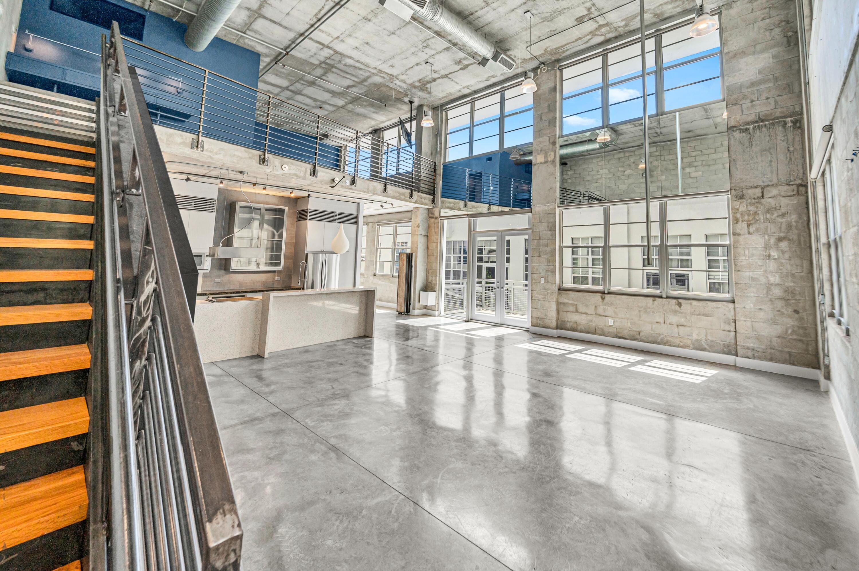 445 N Andrews Avenue 403