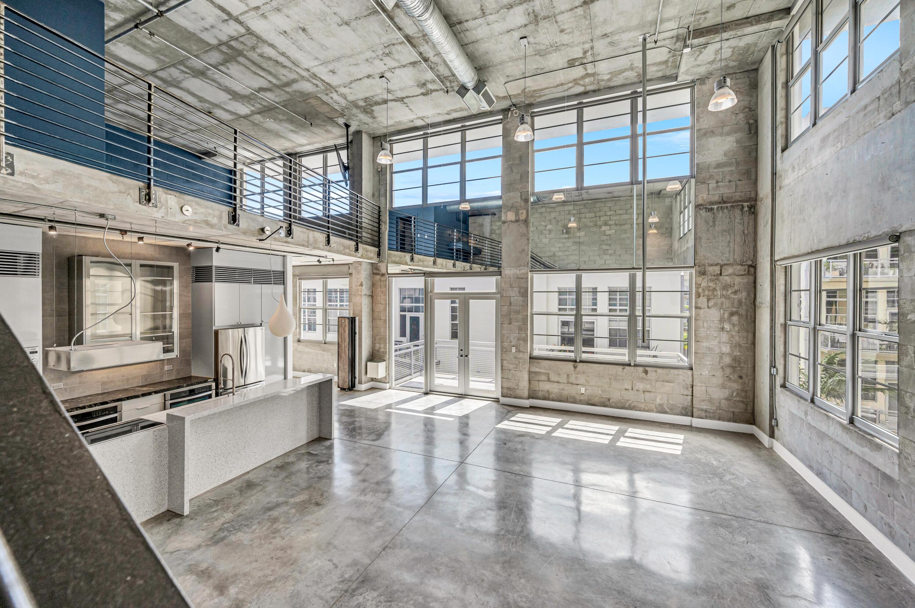 445 N Andrews Avenue 403