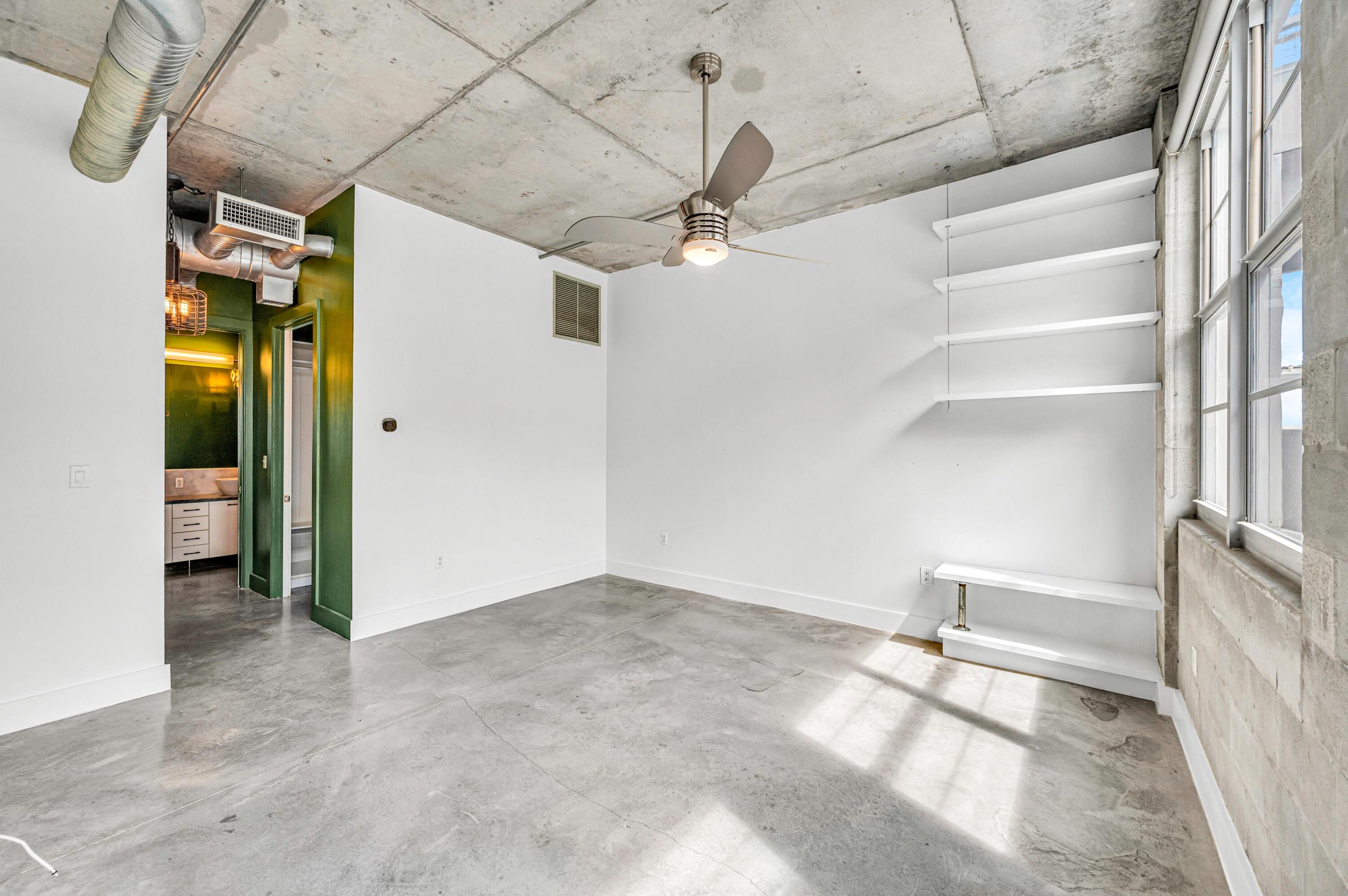 445 N Andrews Avenue 403