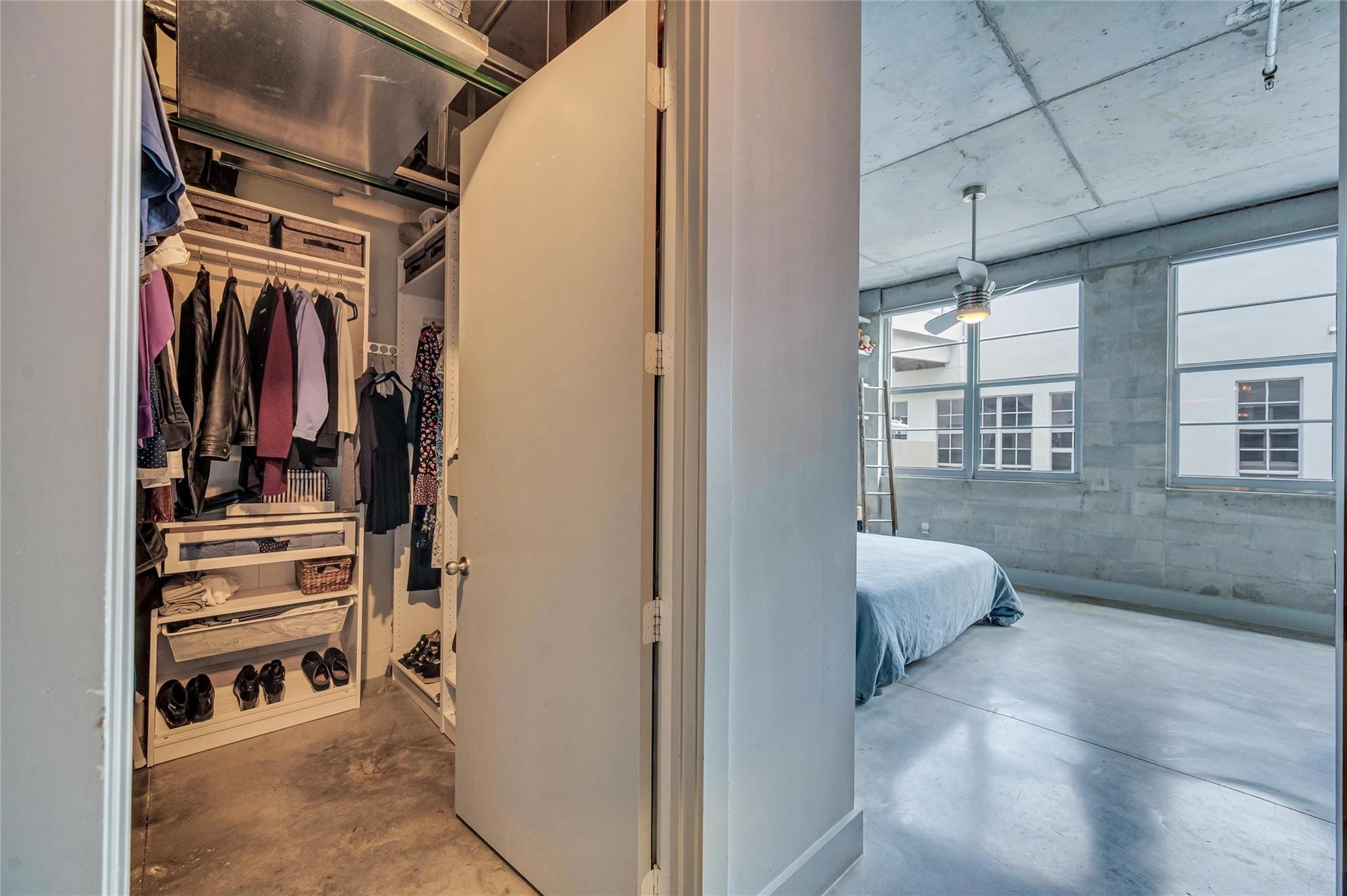 445 N Andrews Avenue 403