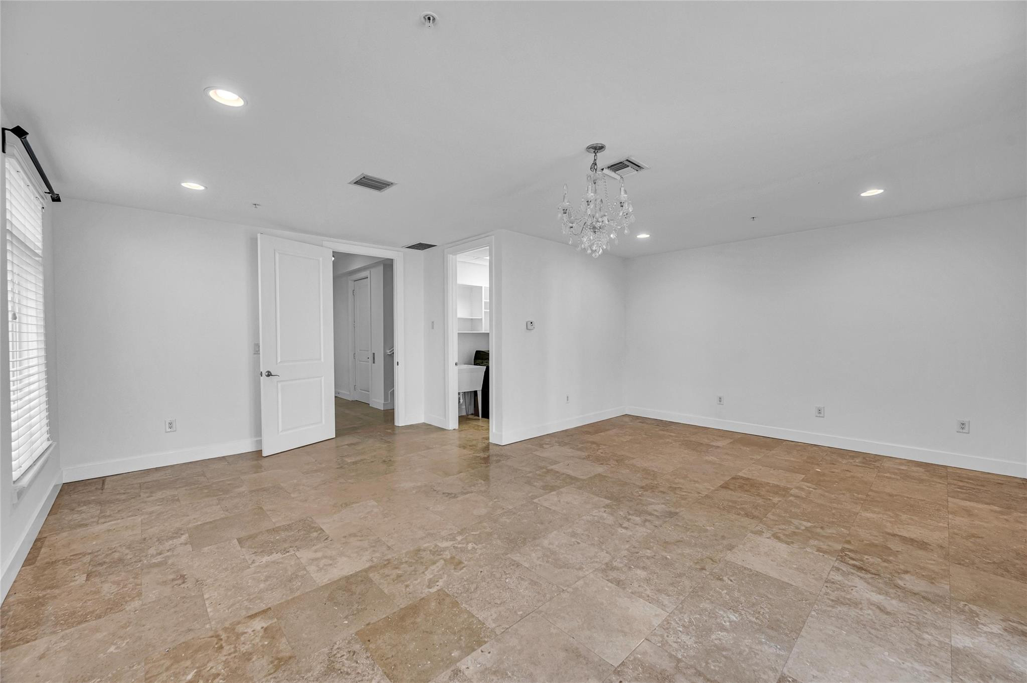 61 Isle Of Venice Drive