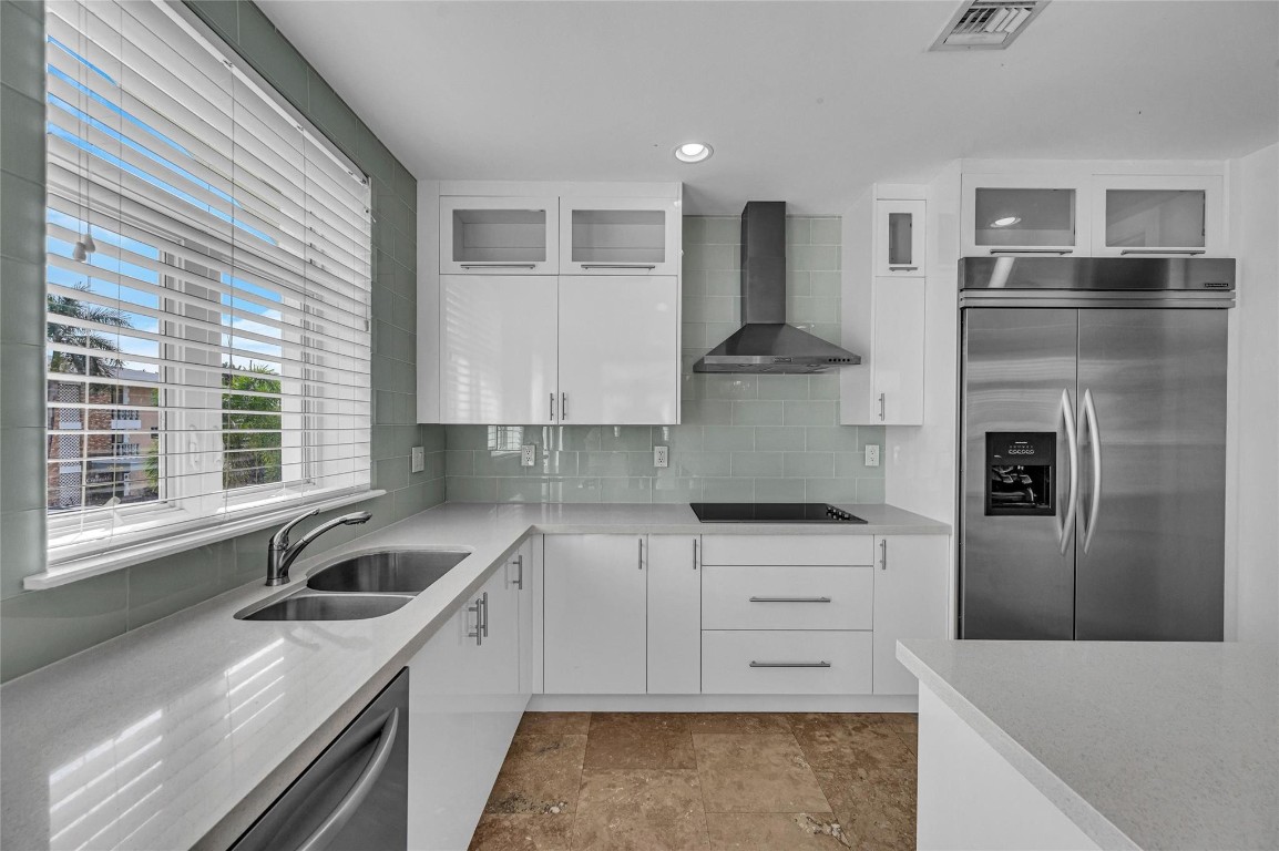 61 Isle Of Venice Drive