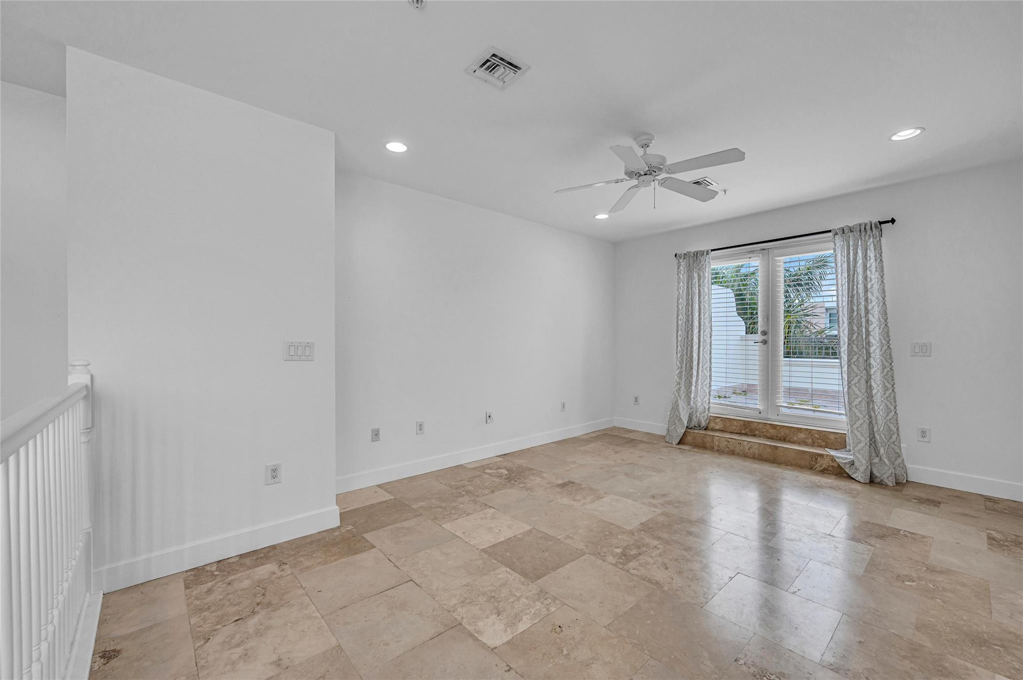 61 Isle Of Venice Drive