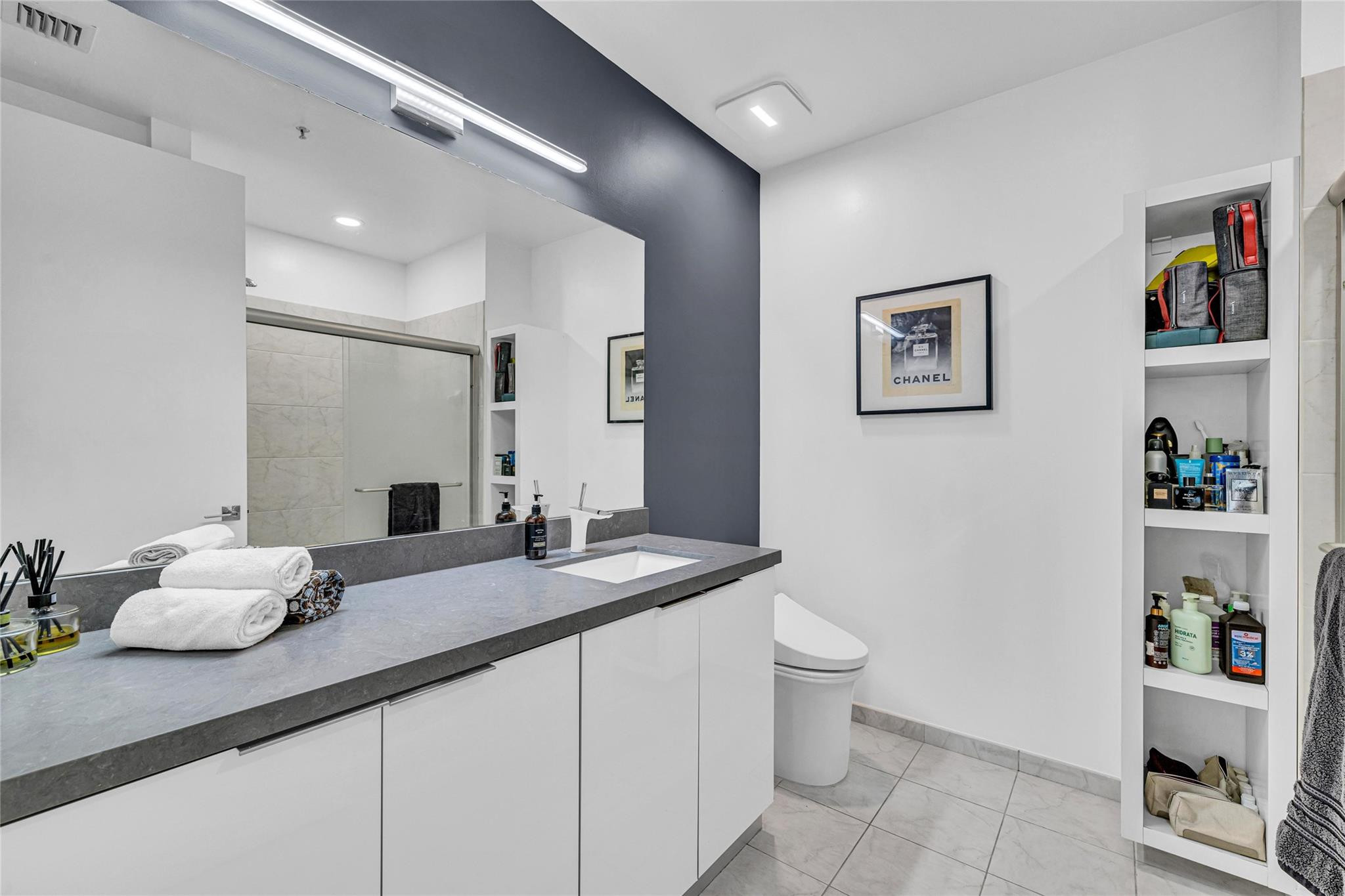 2275 Biscayne Boulevard 601