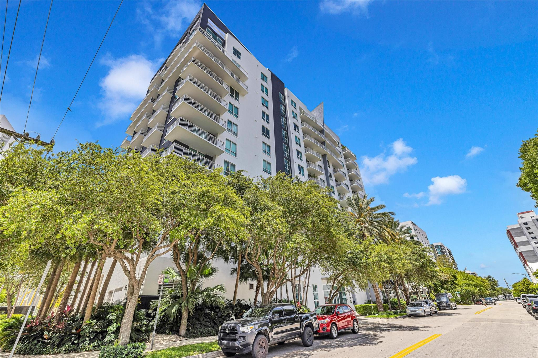 2275 Biscayne Boulevard 601