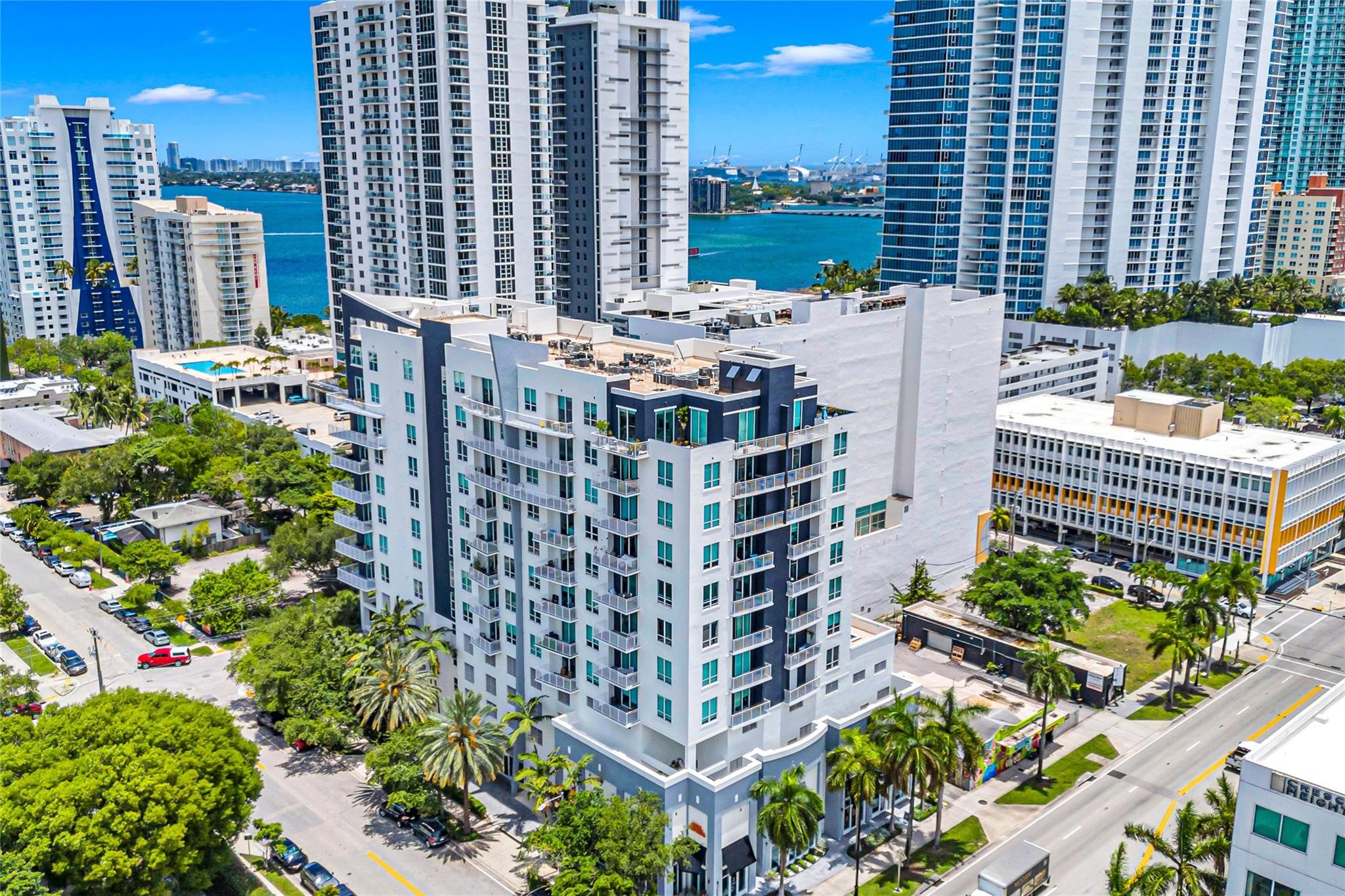 2275 Biscayne Boulevard 601
